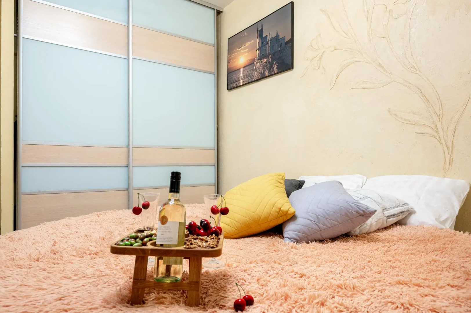 Апартаменты на улице Федора Абрамова 8