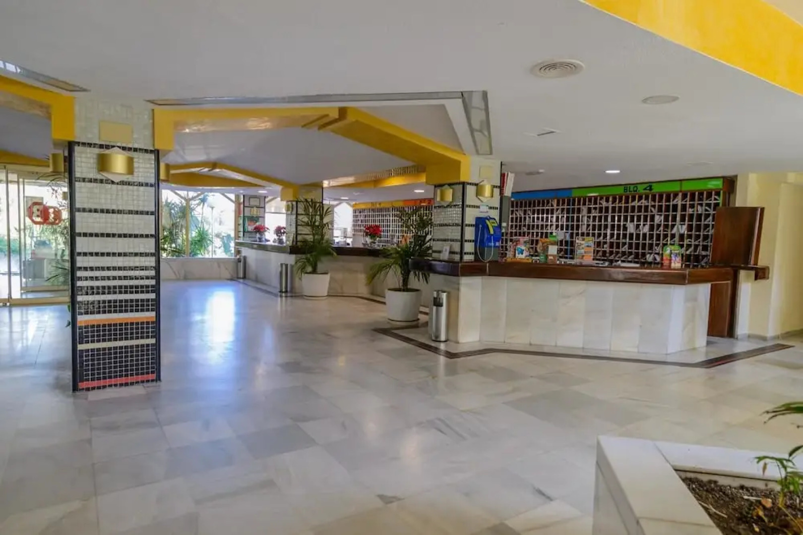 Benal Beach Resort 705 - 180° Seaview 2BR Apartment in Benal Beach Resort with Water Park