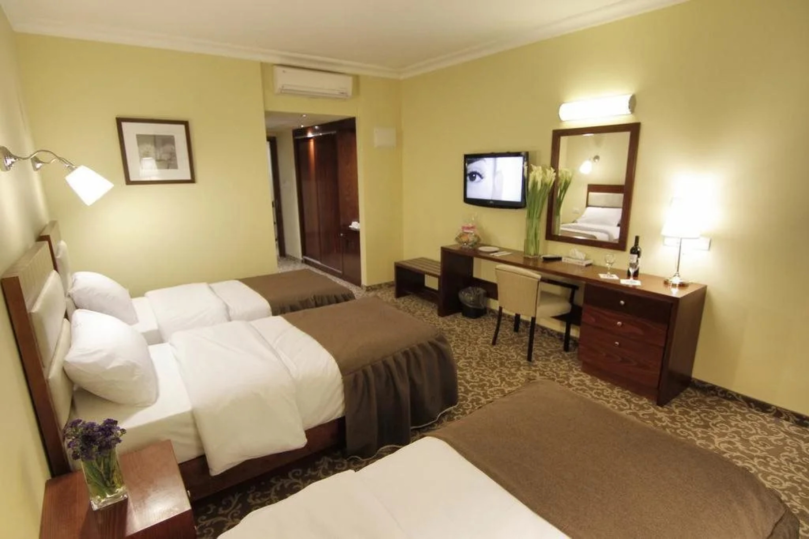 Saint Gabriel Hotel