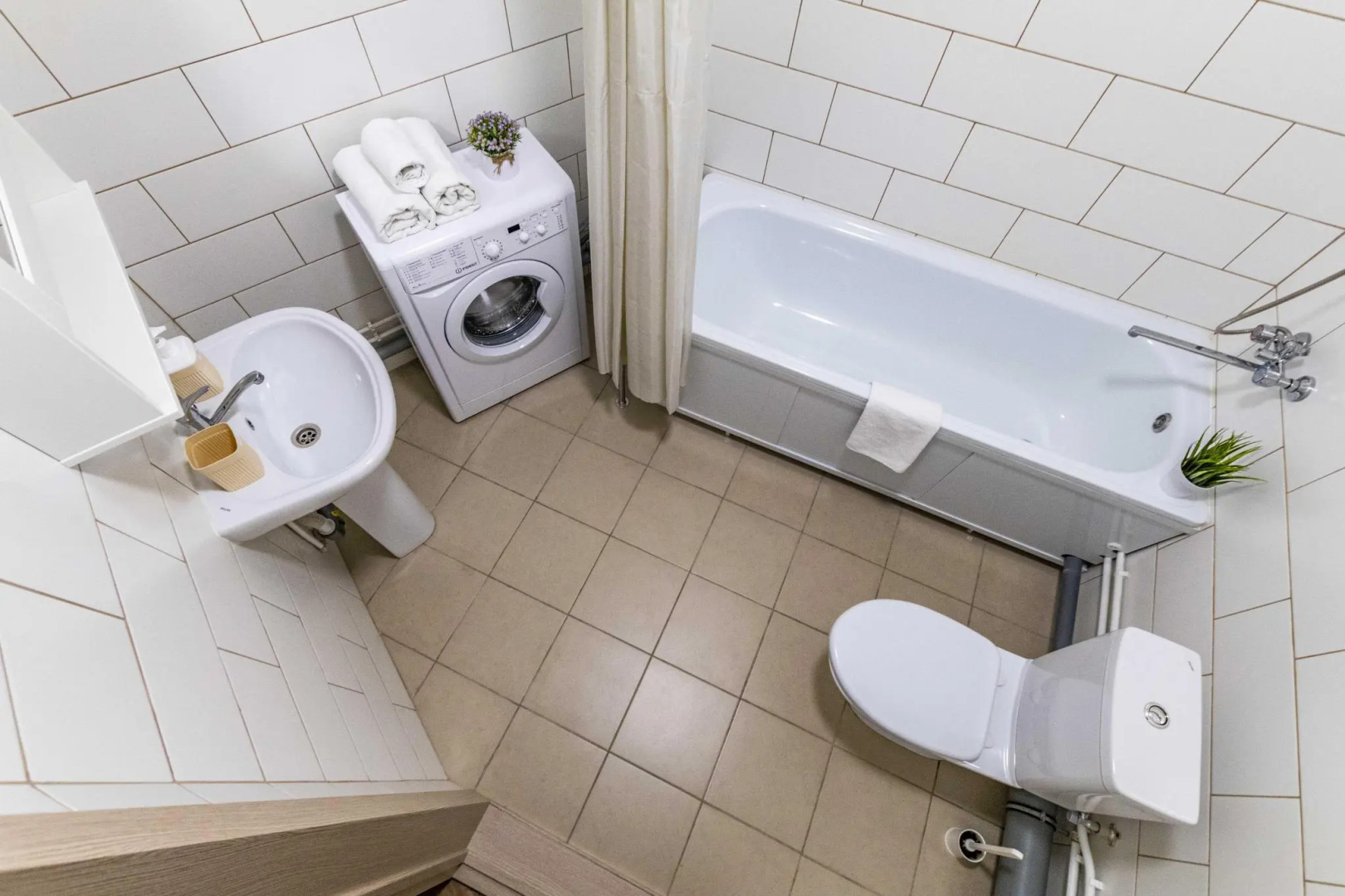 Лайт Апартаменты на улице 8 Марта 202/3