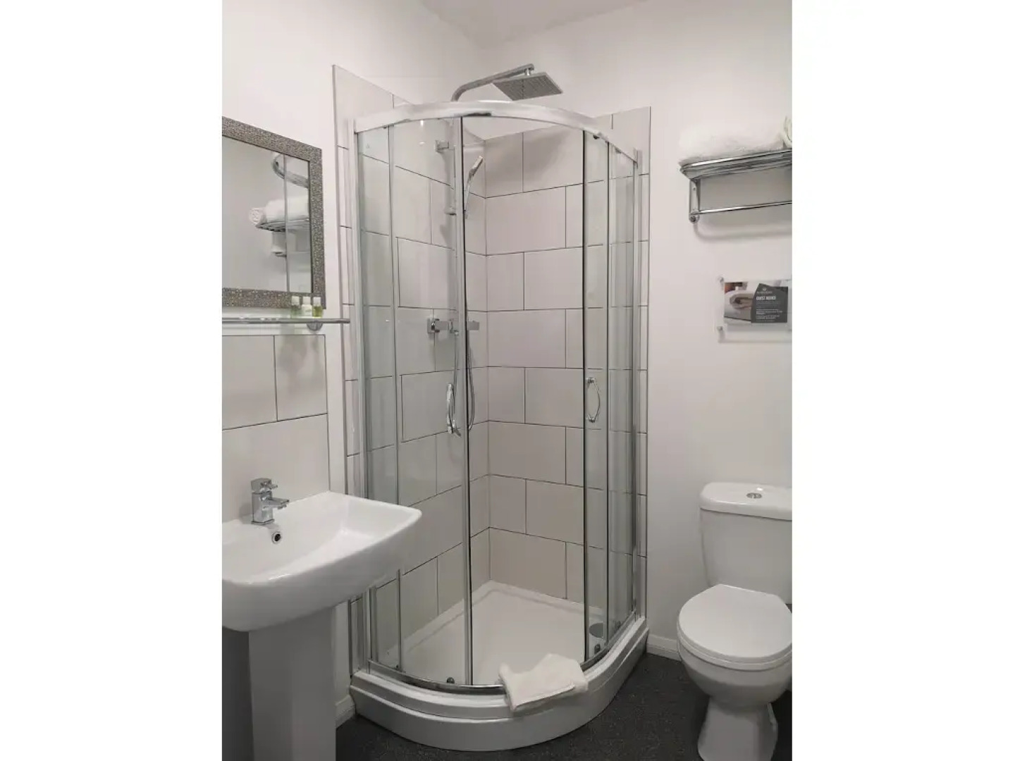 Allseasons Hotels Corton