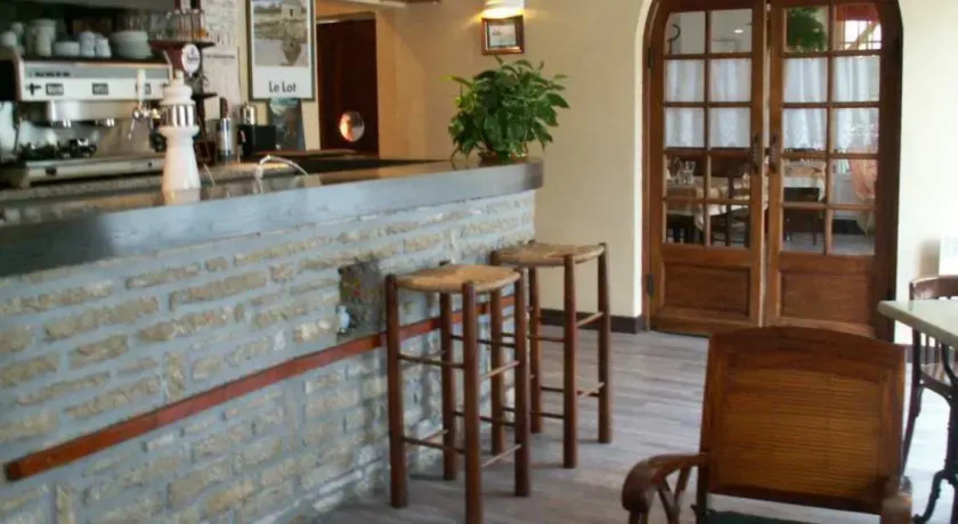 Le Relais Du Pont De Rhodes