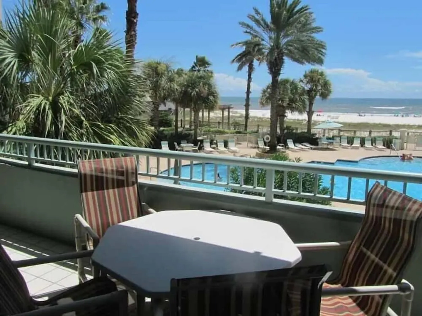 Beach Club Bristol 201 3 Bedroom Condo by RedAwning