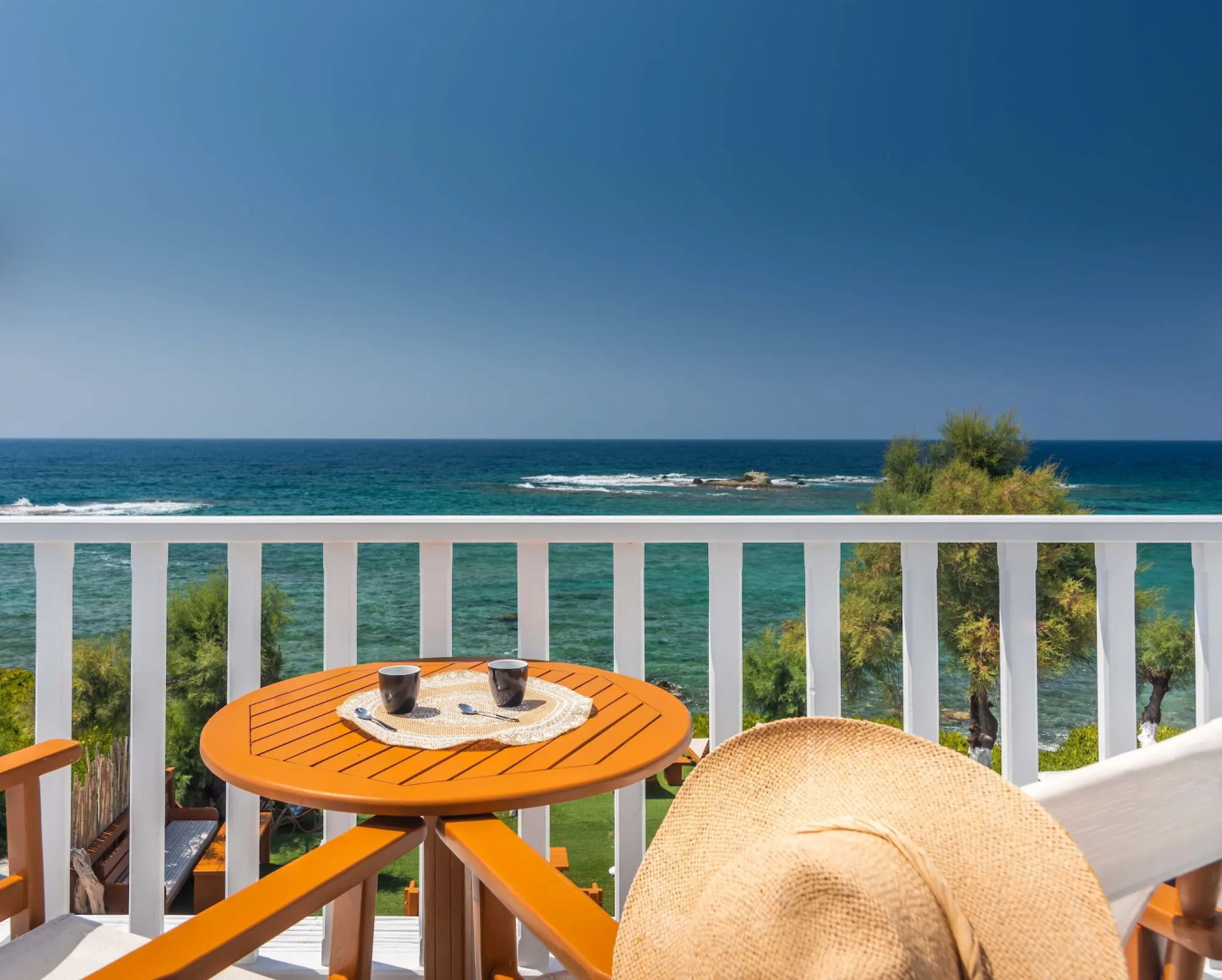 Niki Savvas Studio & Suites