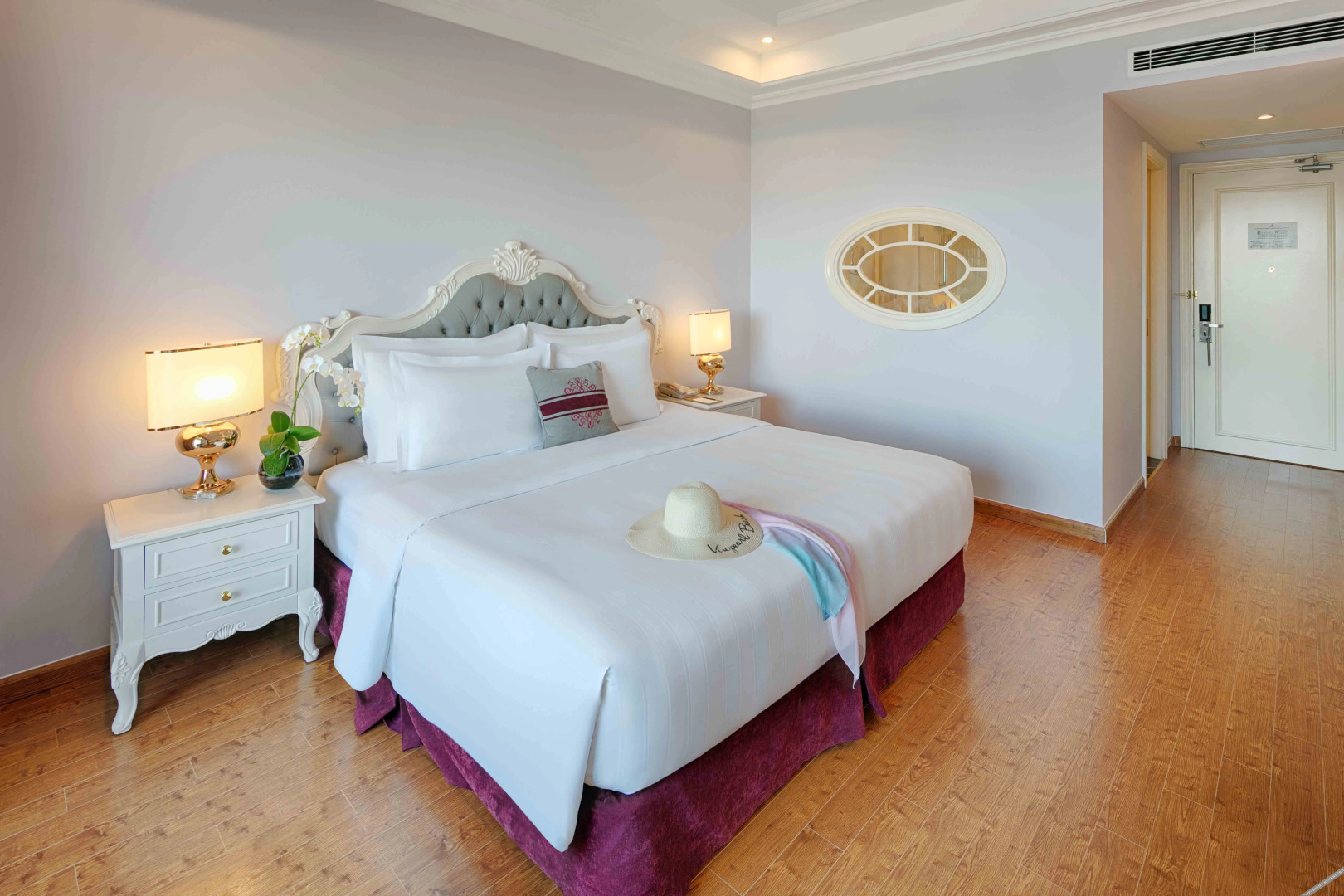 Nha Trang Marriott Resort & Spa, Hon Tre Island