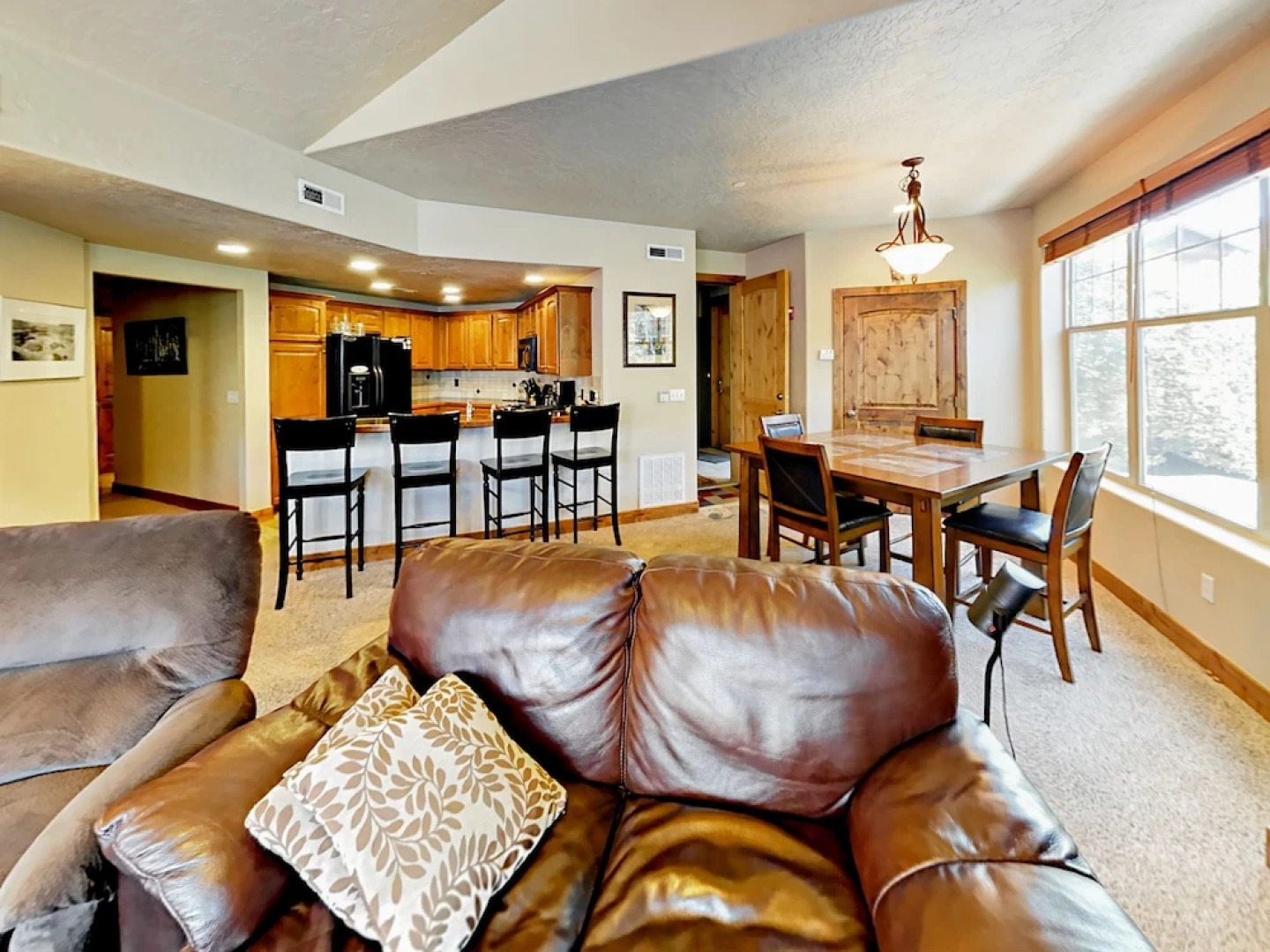 Redstone Townhouse Unit F 3 Bedrooms 2 Bathrooms Townhouse