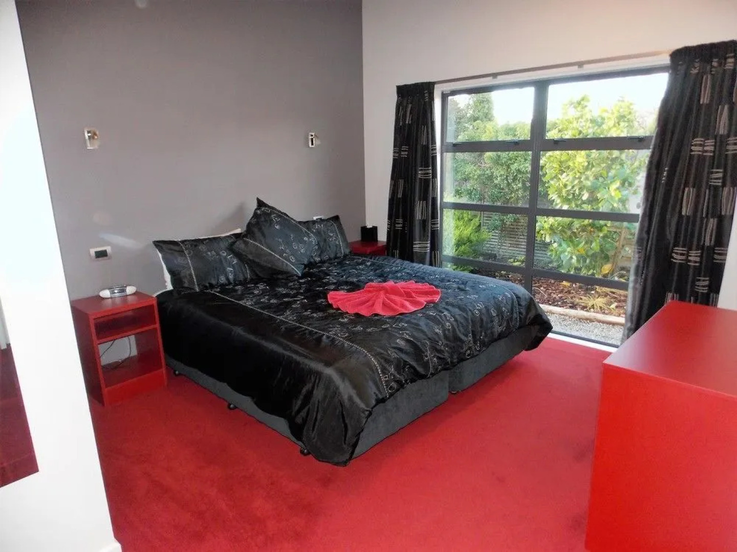 De Vine Martinborough 14 Cologne St