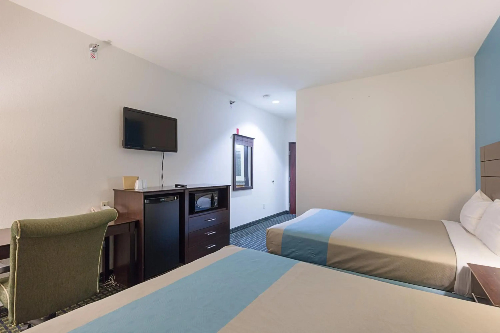 Budget Inn and Suites