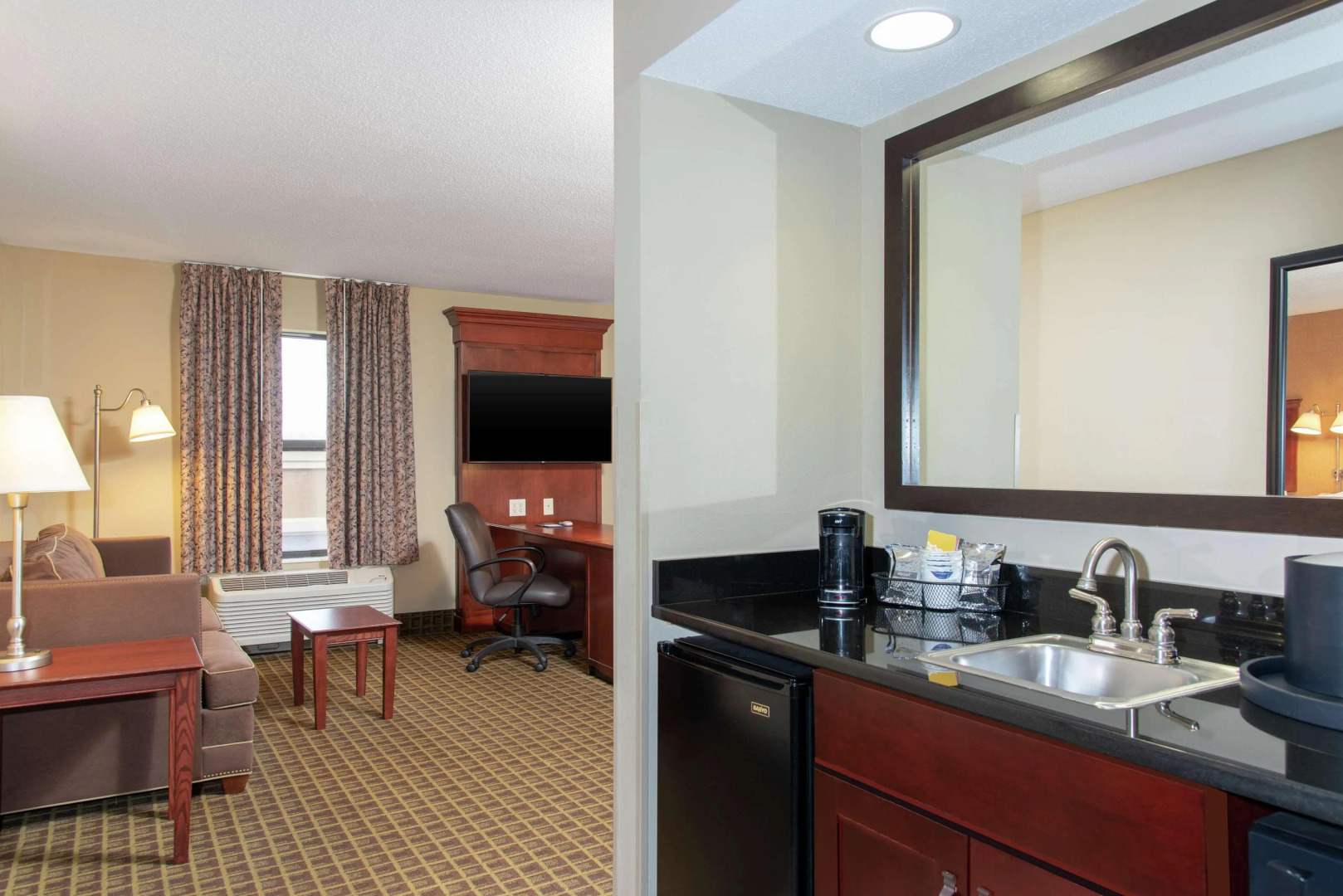 Hampton Inn & Suites Valparaiso