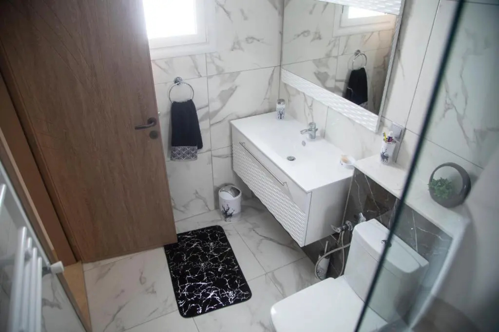 Un luxueux appartement S+1 richement meublé