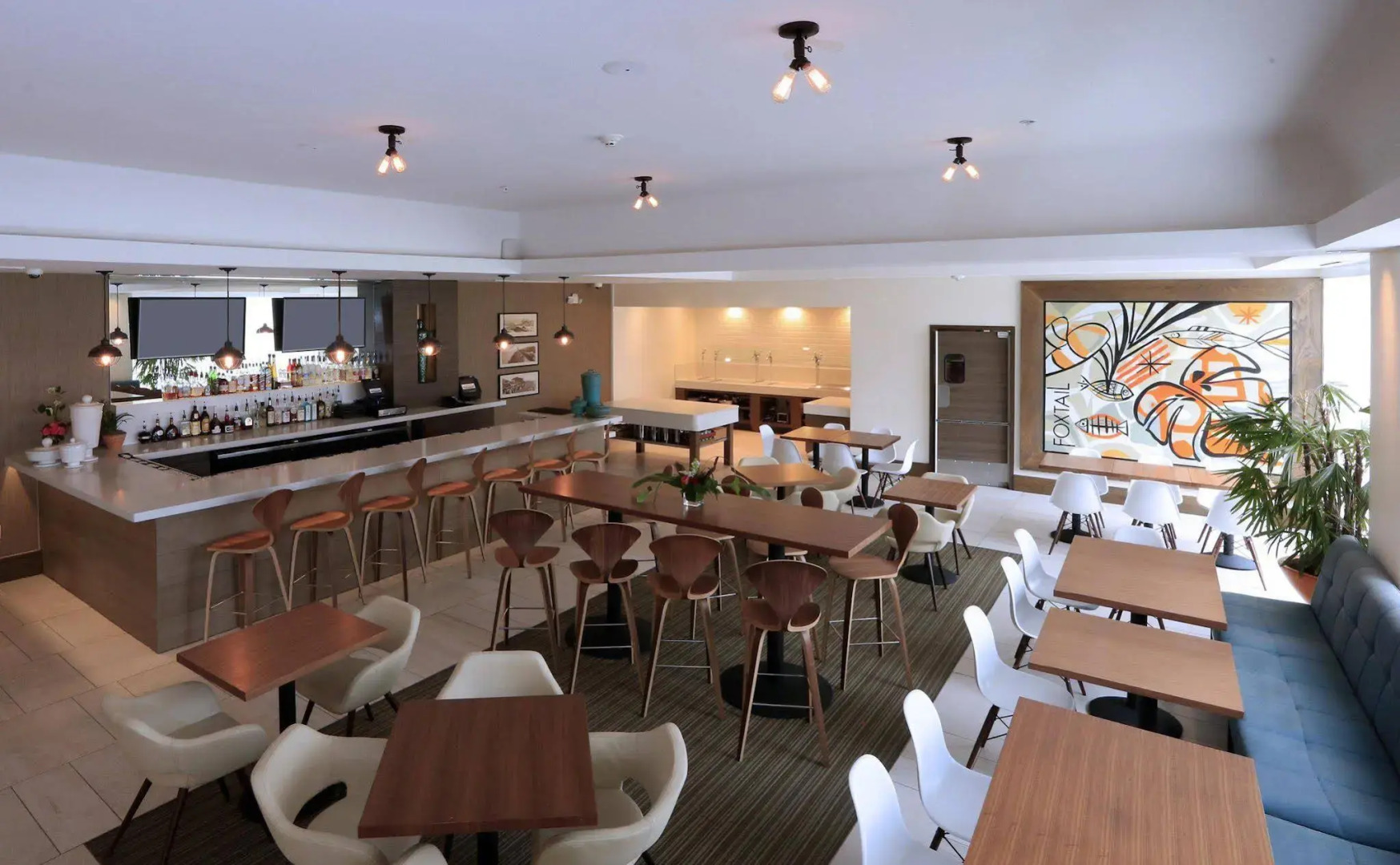 DoubleTree by Hilton Hotel Galveston Beach