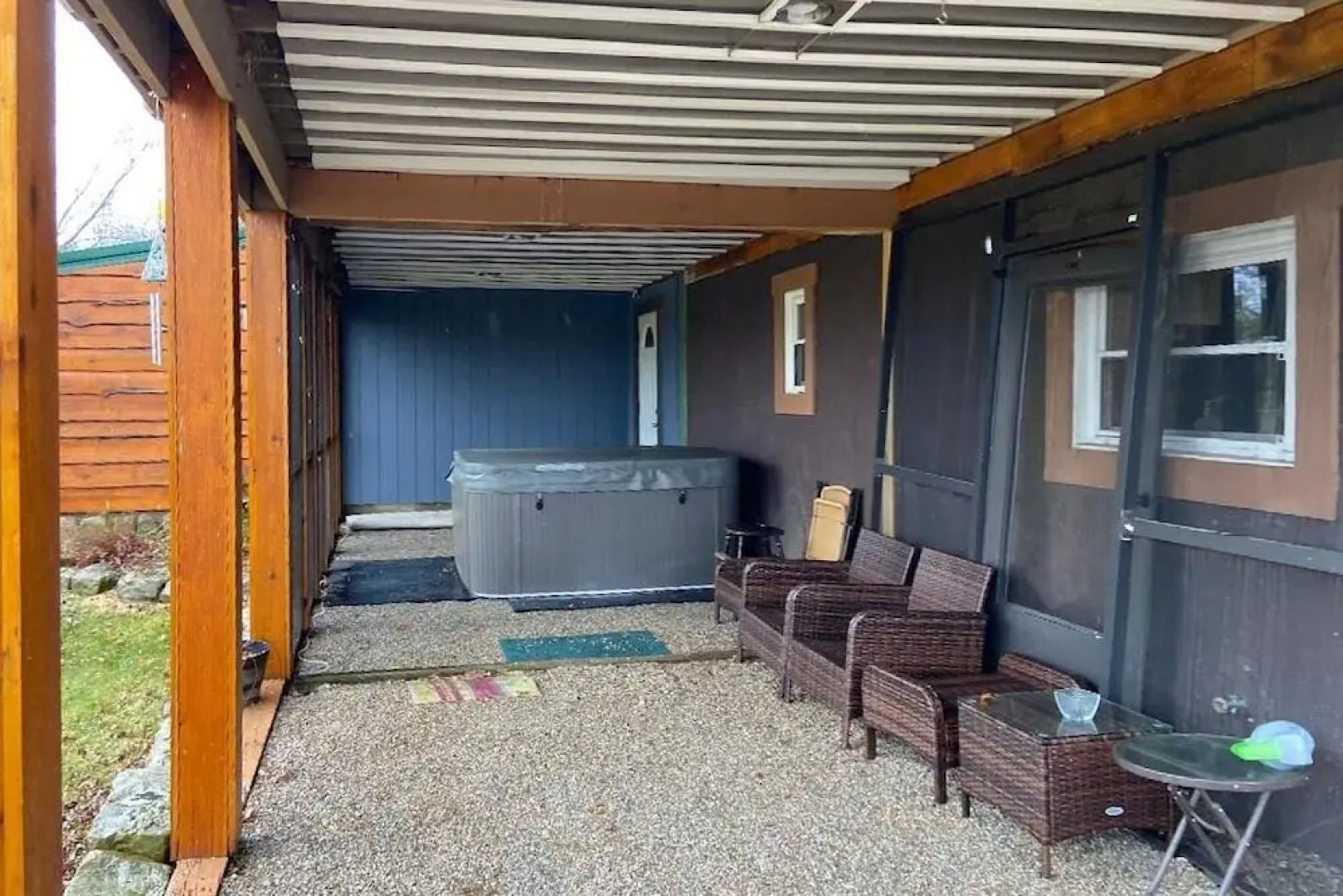 Updated Buckeye Lake Retreat w/ Game Room!