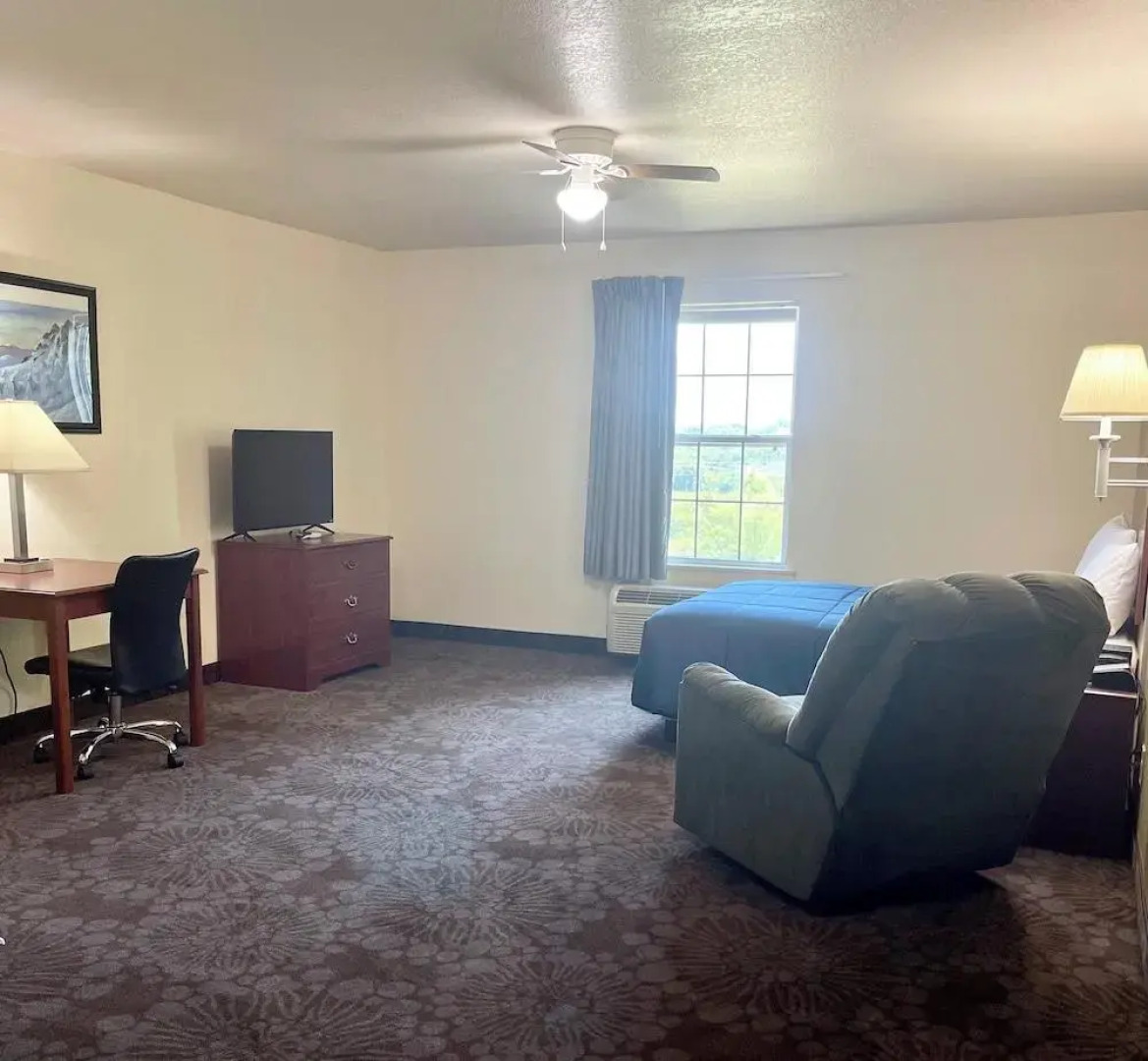 Candlelight Inn & Suites Hwy 69 near McAlester