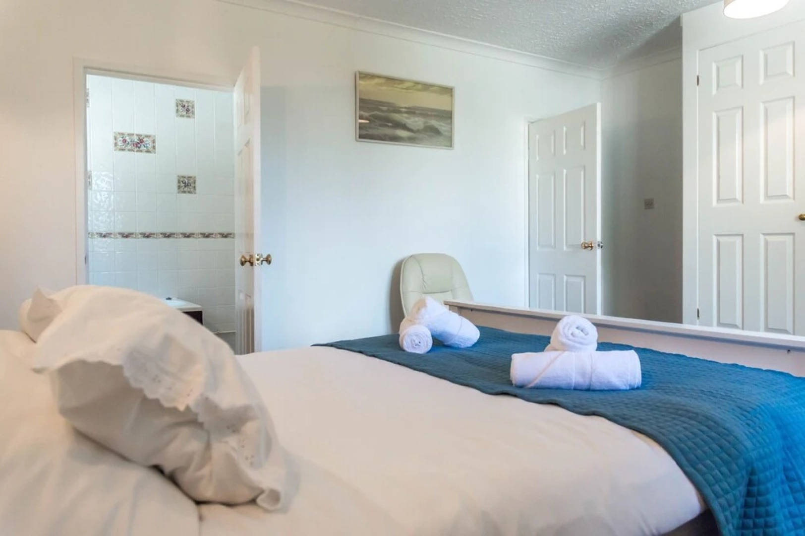 The Old Orchard - 3 Bedroom - Lamphey