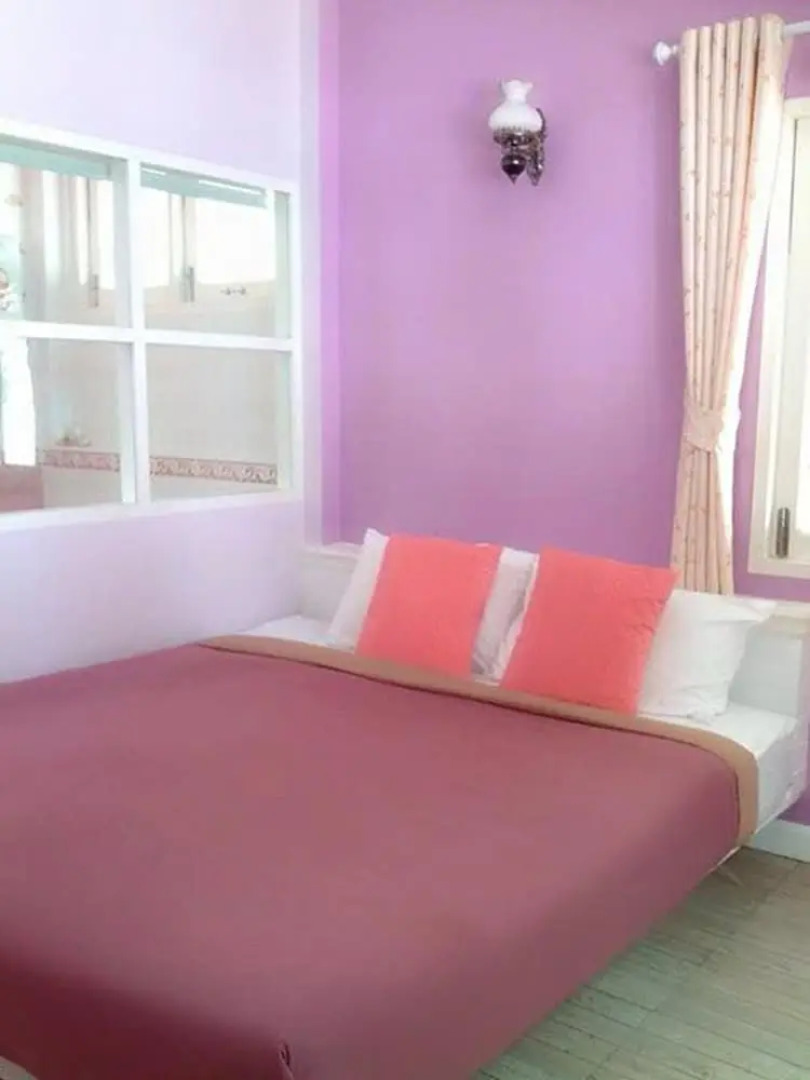 Teeny Beach Bungalow