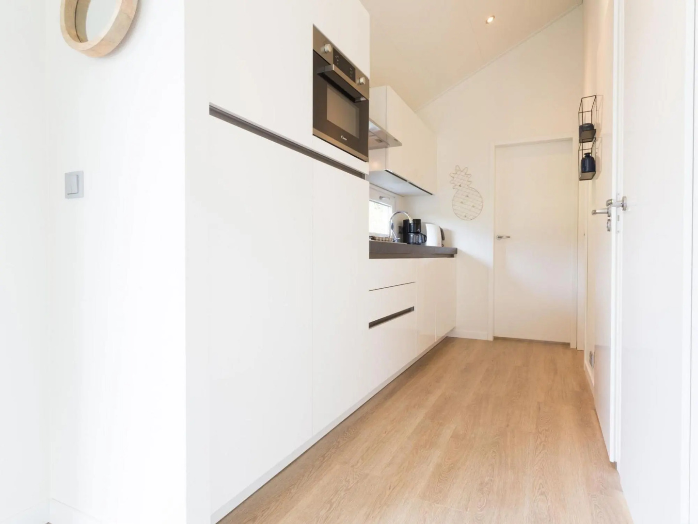 Modern chalet with outdoor sauna/spa, in a holiday park located near the Veluwe