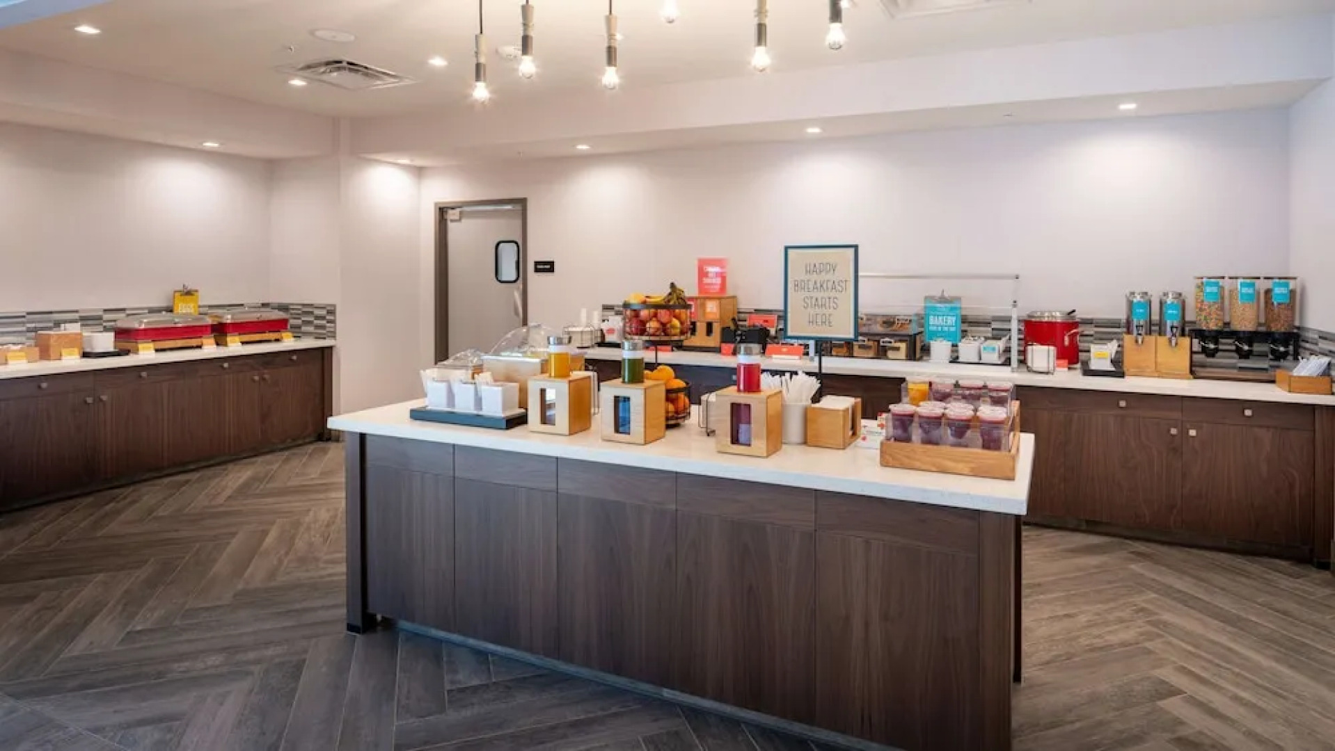 Hampton Inn Riverside Downtown