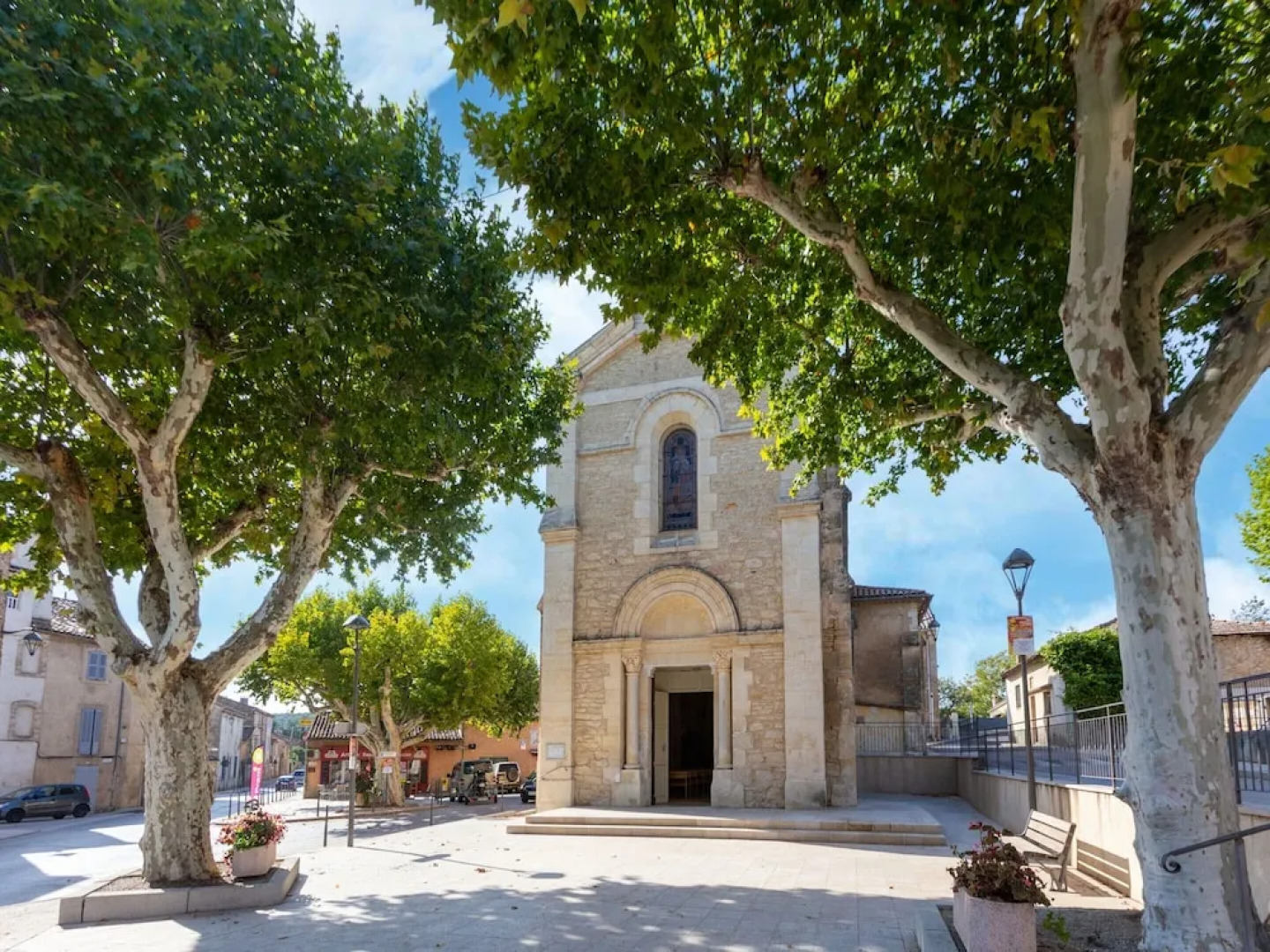 Cozy Holiday Home With Private Pool