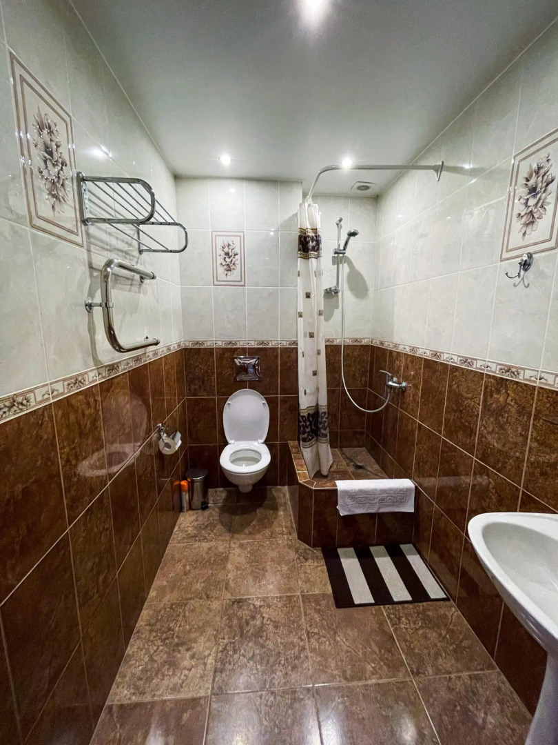 Отель «Шарм»