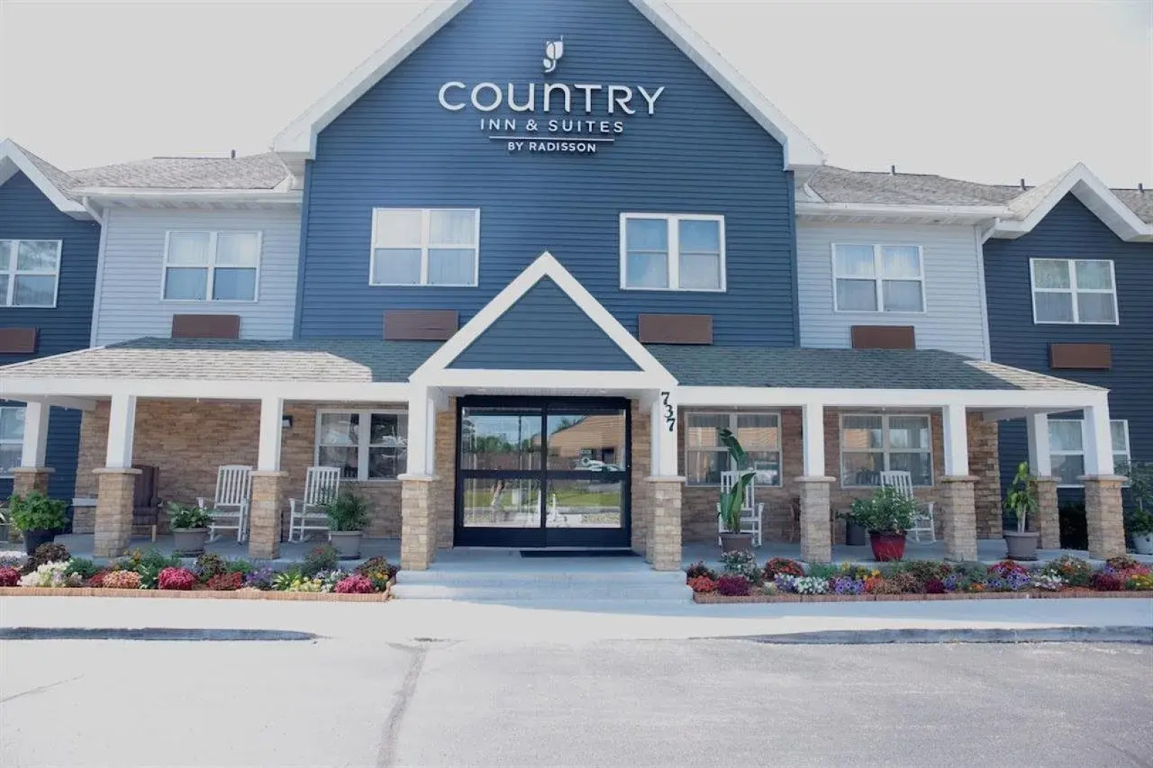 Country Inn & Suites by Radisson, Sparta, WI