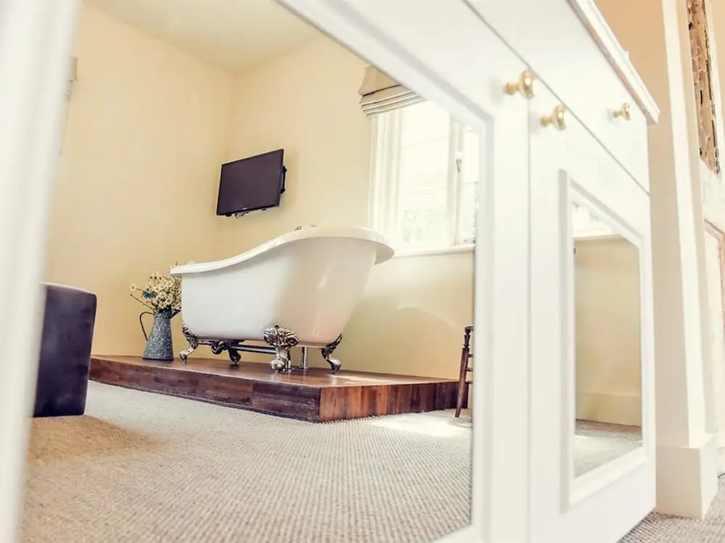 The Village Inn Buriton