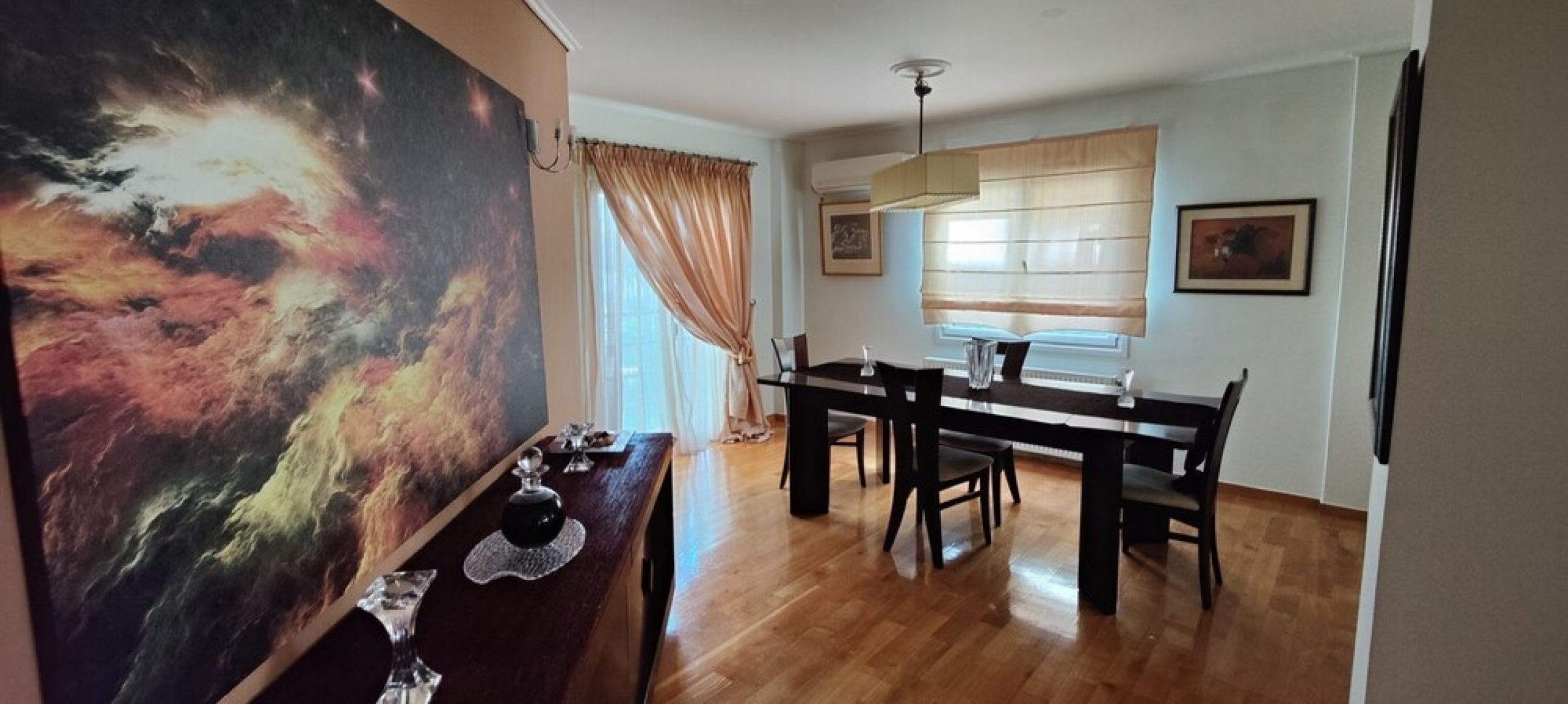 3br maisonette close to metro station