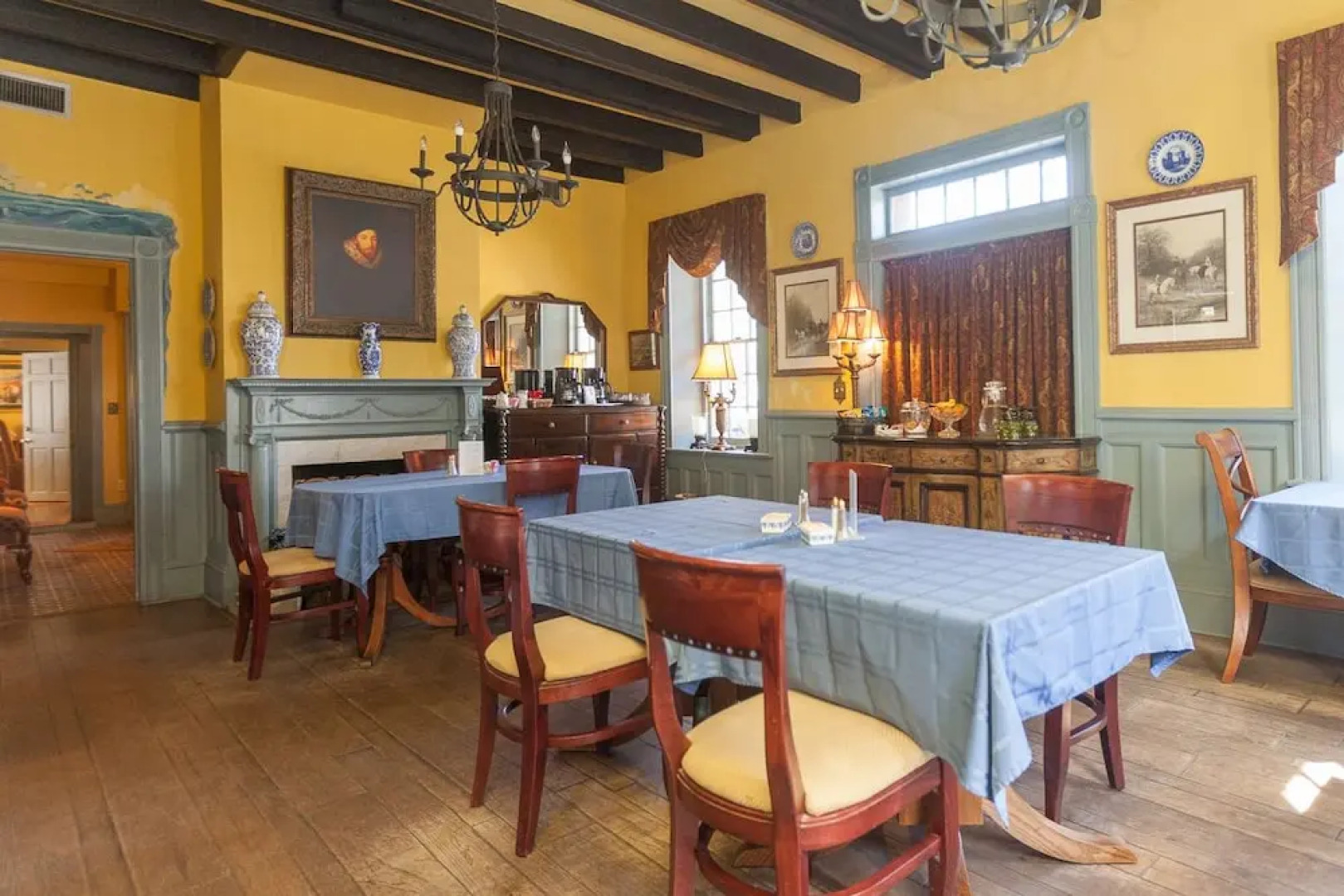 Casa De Solana Bed & Breakfast