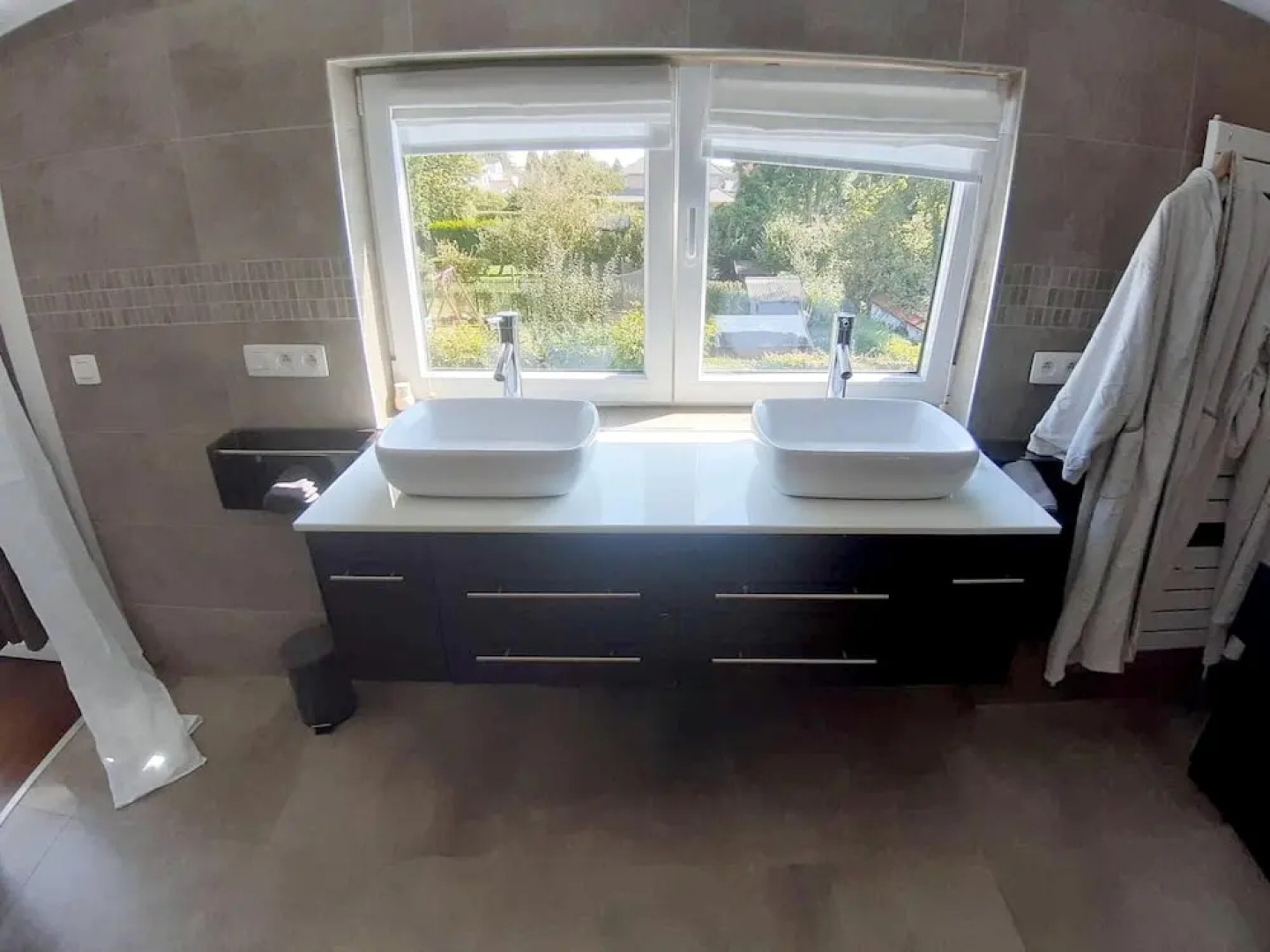 Villa with 3 Bedrooms in Waterloo, with Furnished Terrace And Wifi