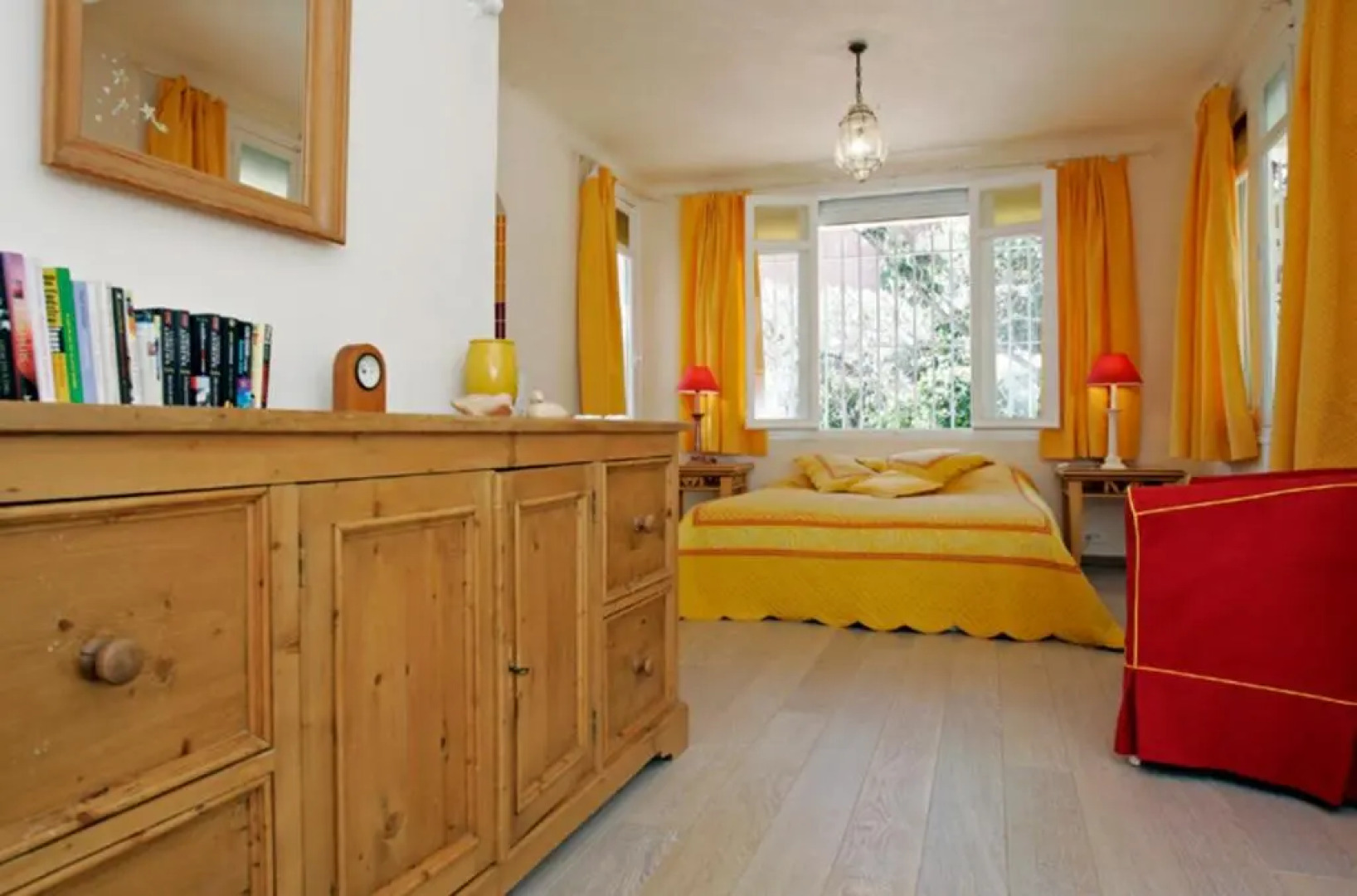 Villa With Private Beach - Villa Lou Cade