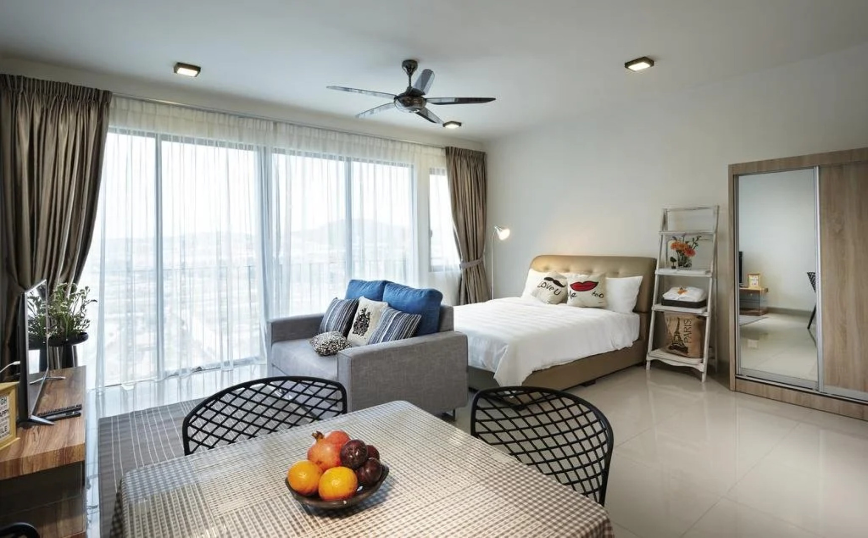 Arch Plus Studio at Trefoil Setia City