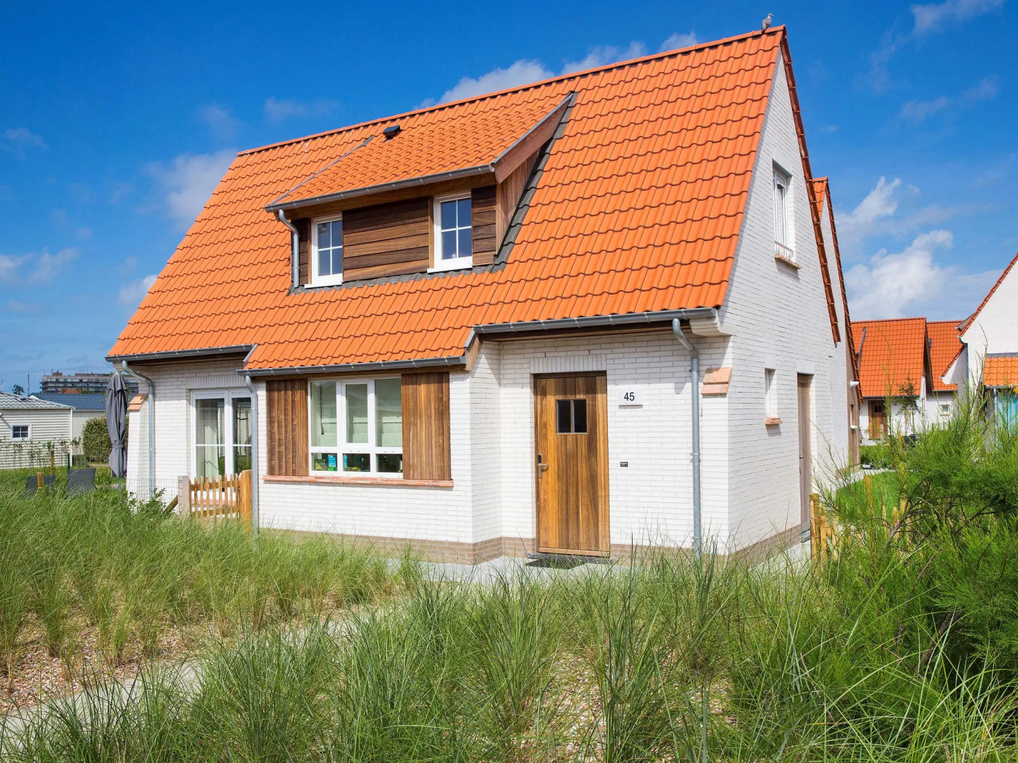Villa, two Bathrooms and a Washing Machine, Near Ostend
