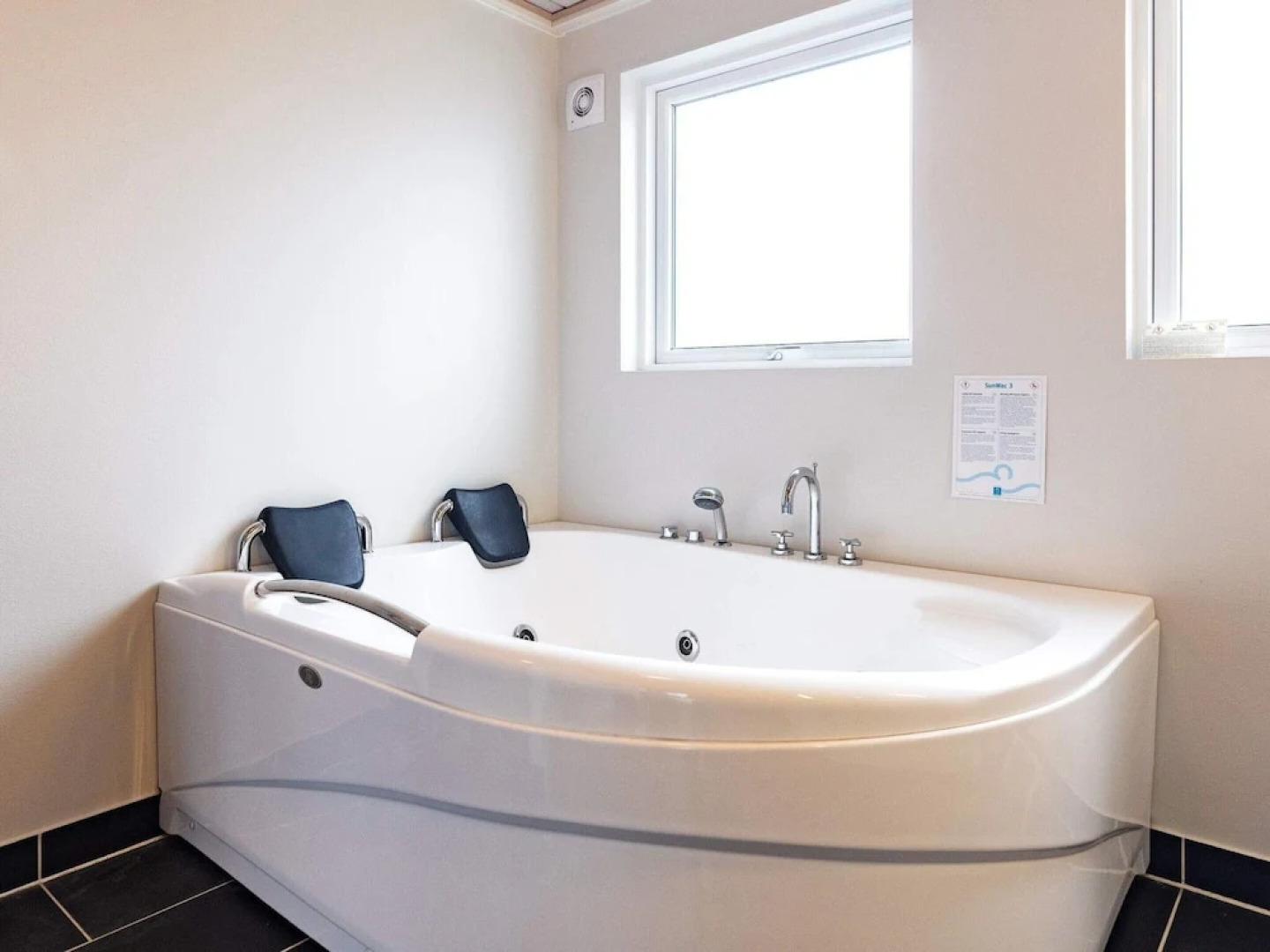 6 Person Holiday Home in Hirtshals-by Traum