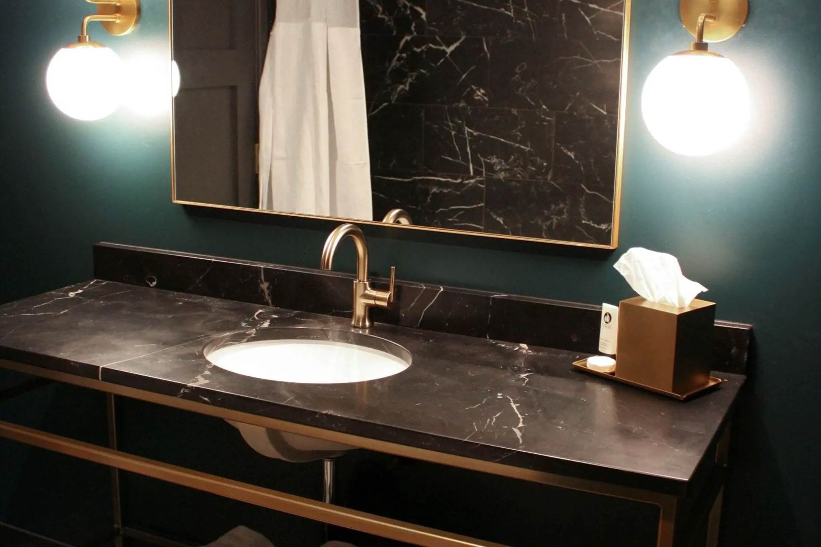 The Inn Hotel Lake Okoboji, an Ascend Collection Hotel