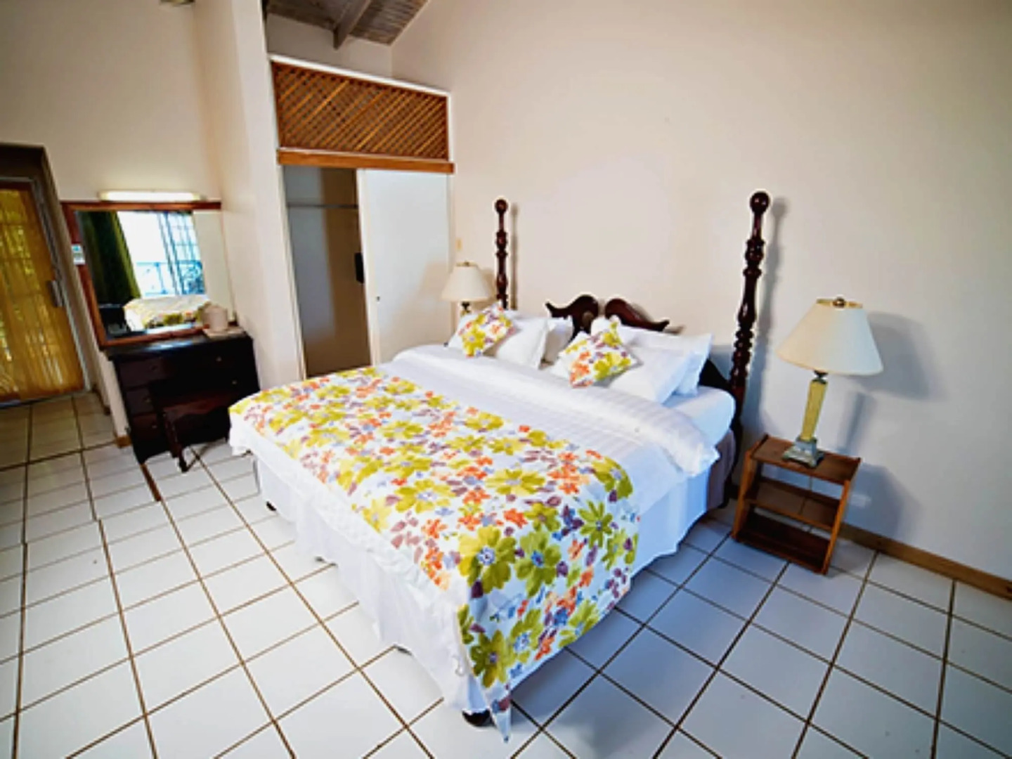 Treasure Beach Hotel