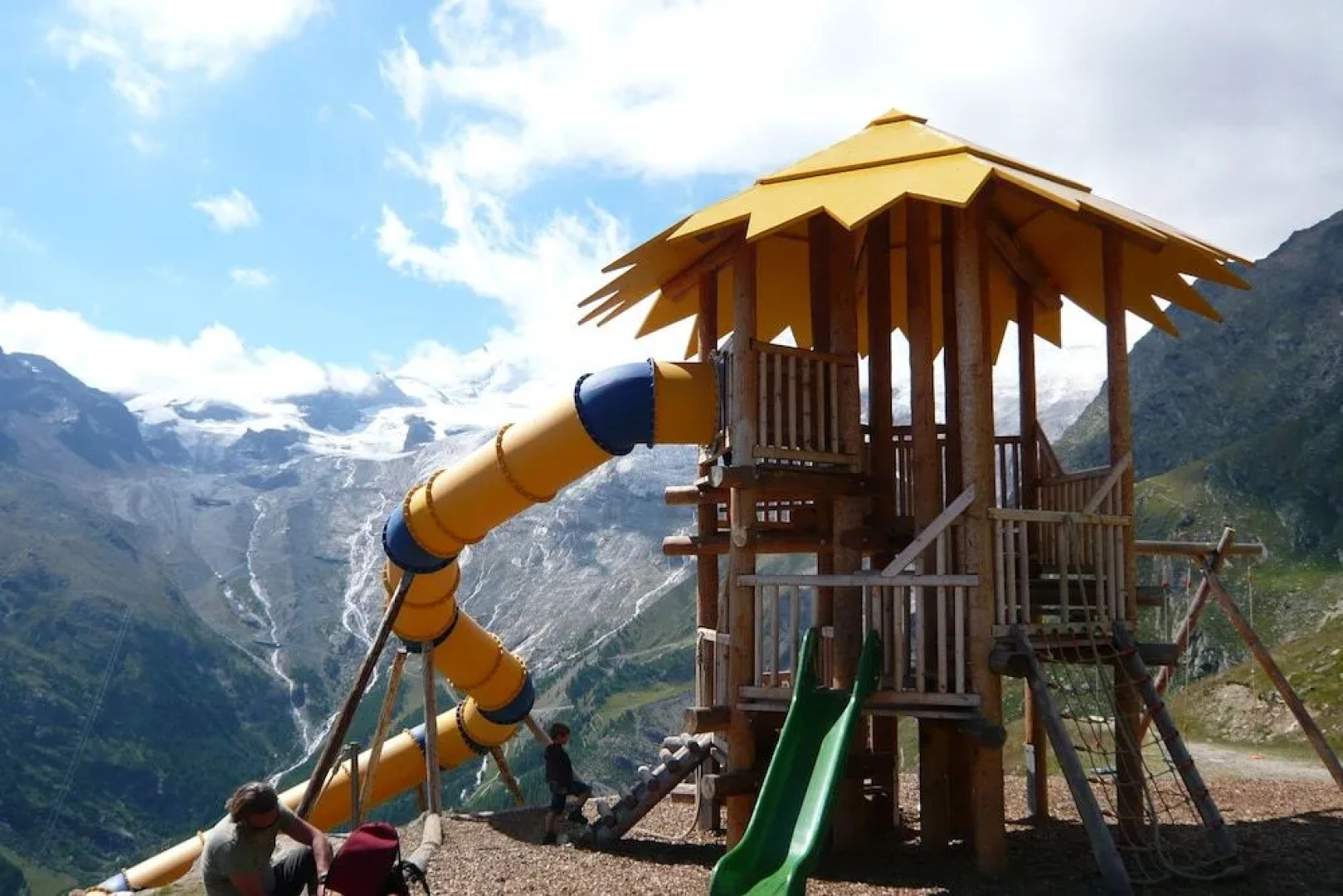 Rubin and Saphir Diamond Apartments