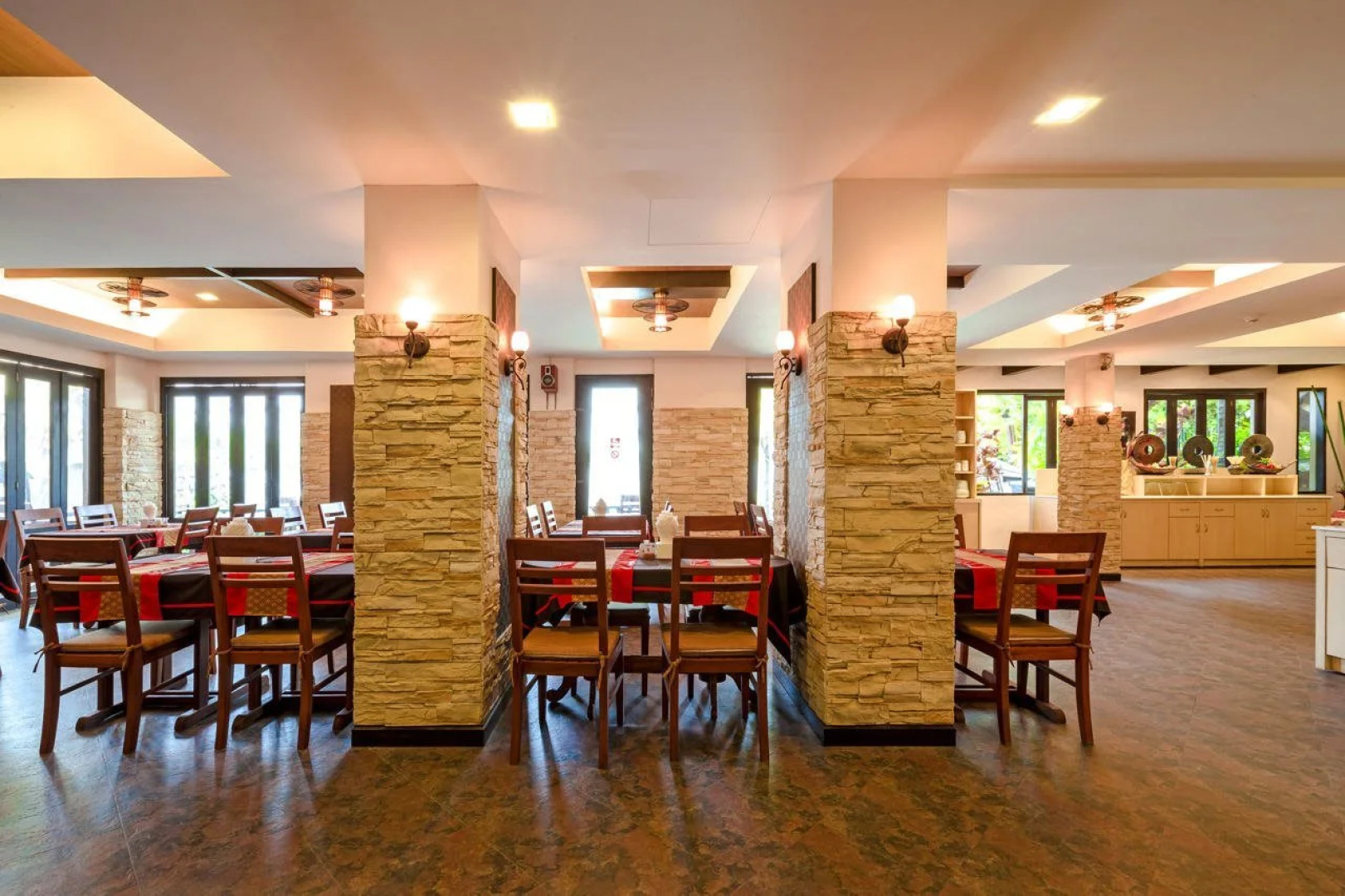 Курорт Nipa Resort