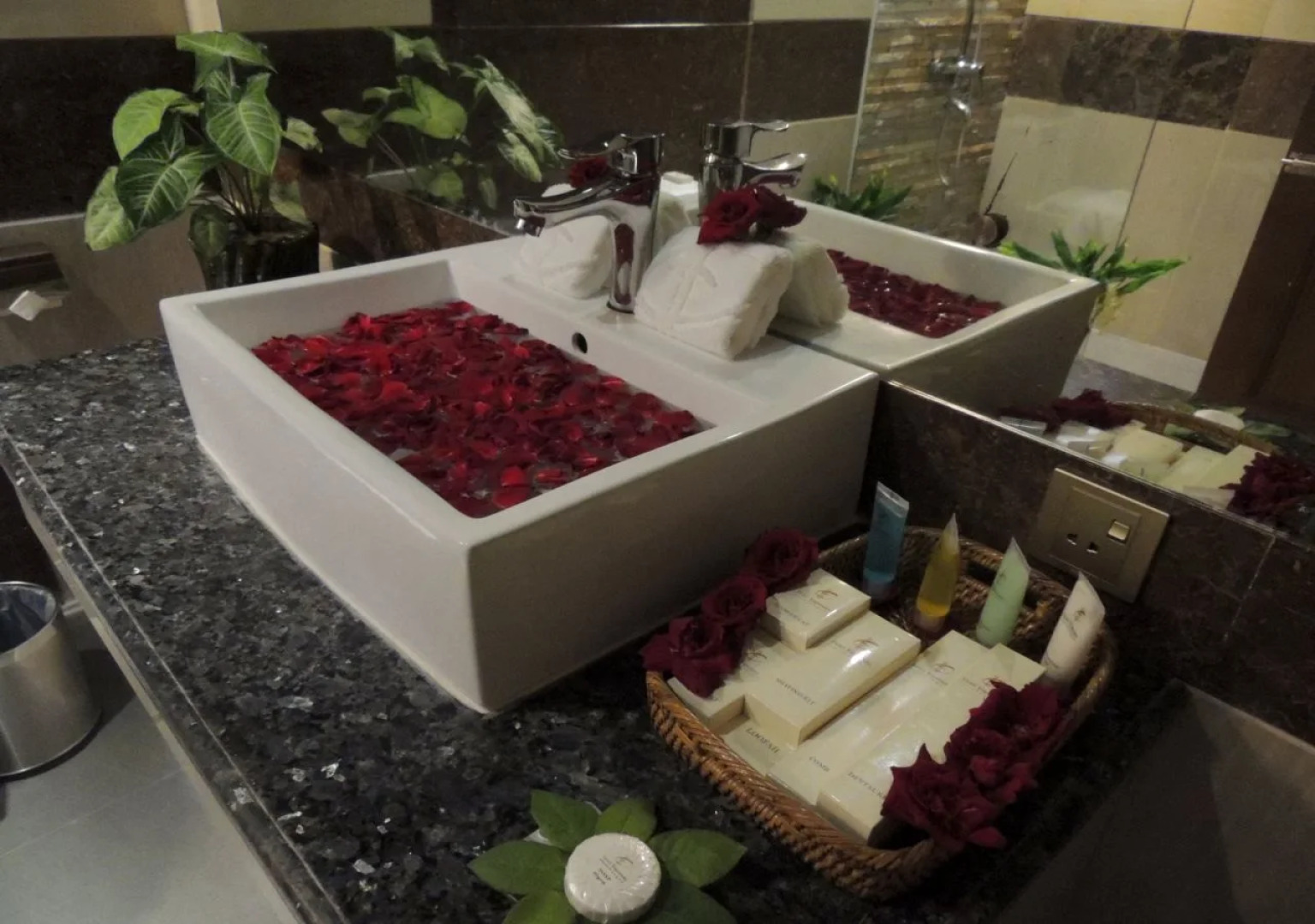 Esperado Gateway Hotel