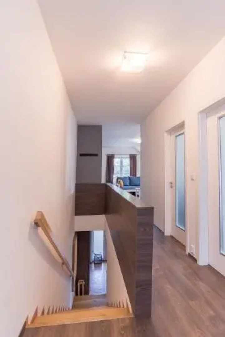 Villa Sirius in center of CB.