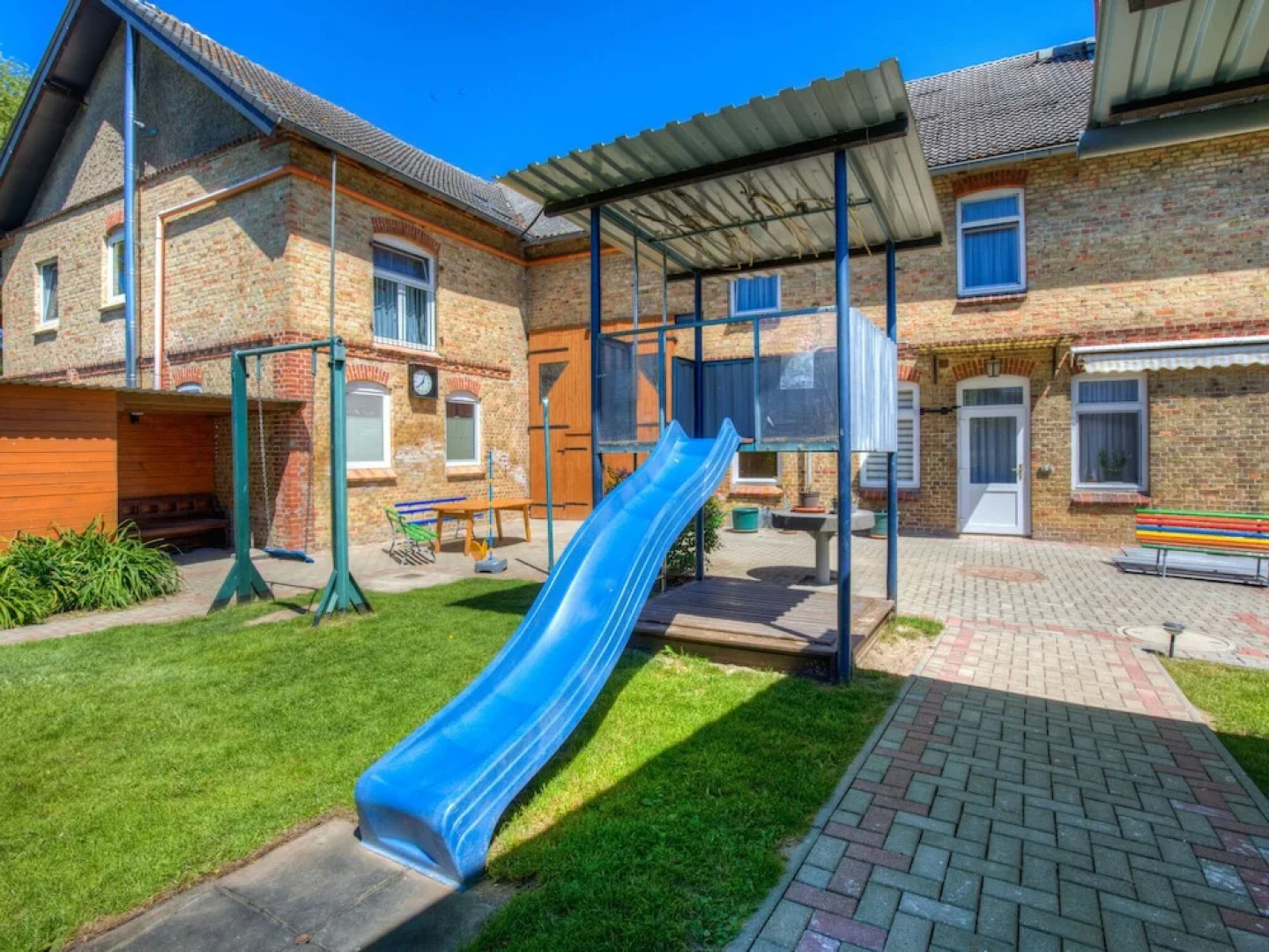 Delightful Apartment in Klein Pravtshagen With Boating