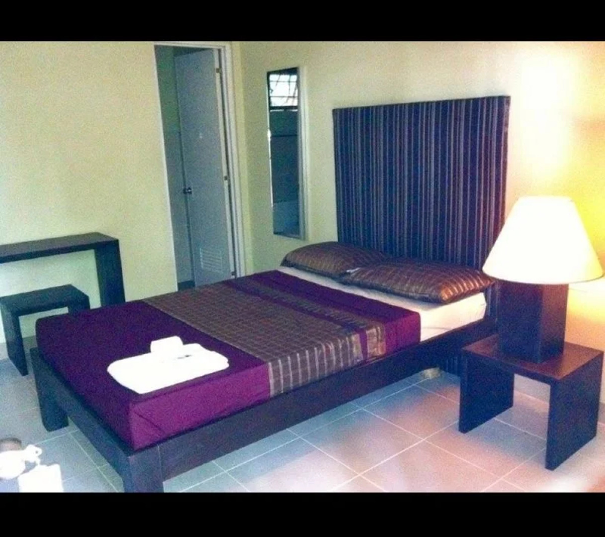 Monti's Place Dine & Bed