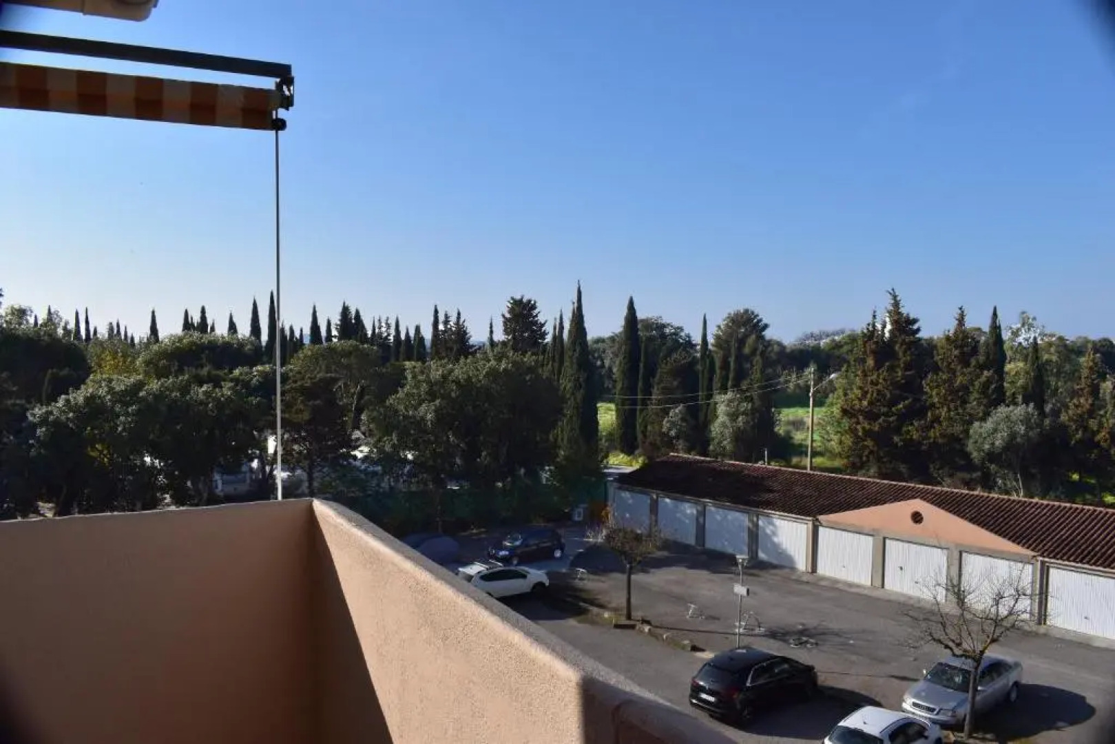 Une mouette au village de la Mer avec piscine pour 4 personne