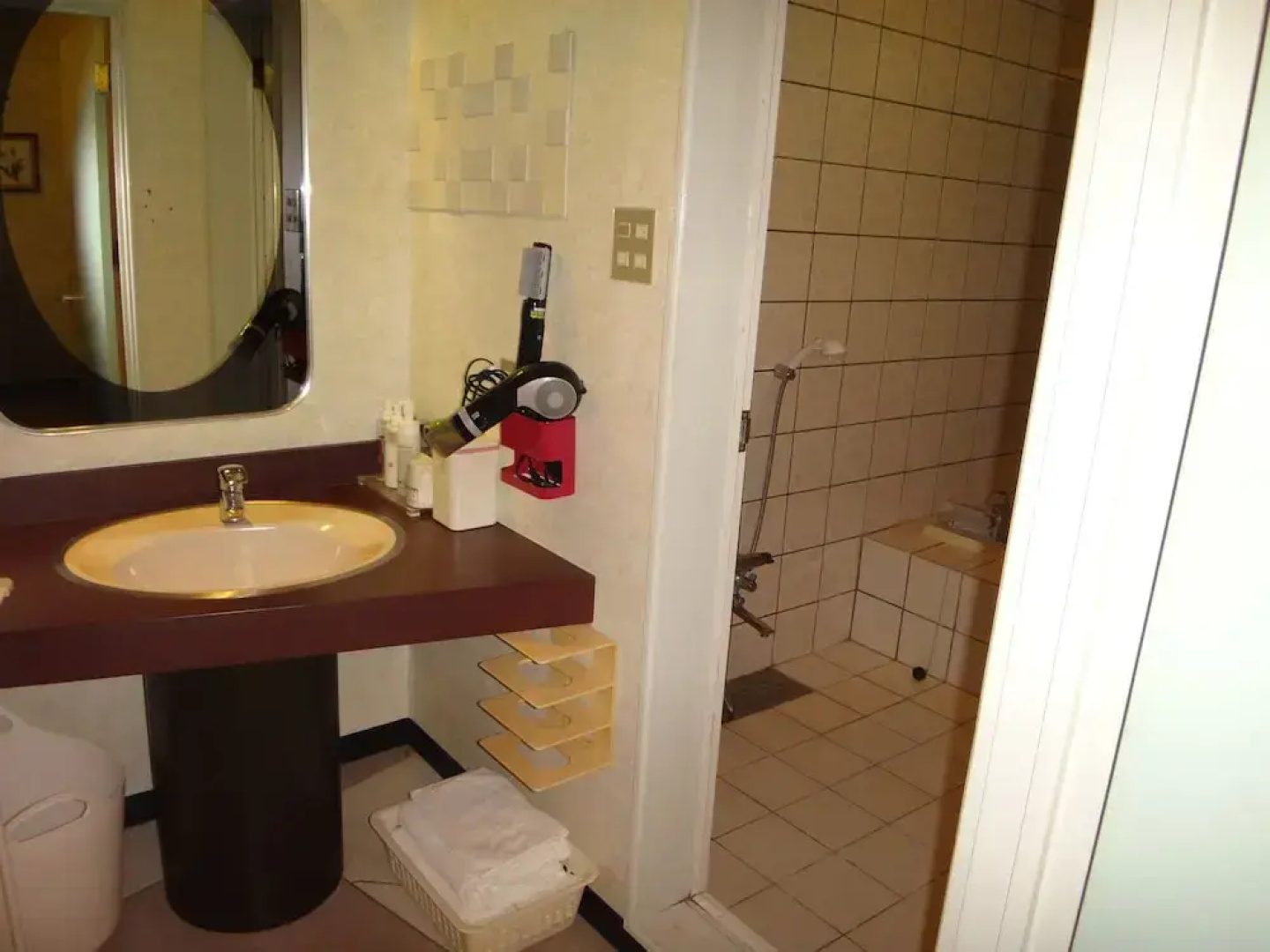 Utility Hotel Coo