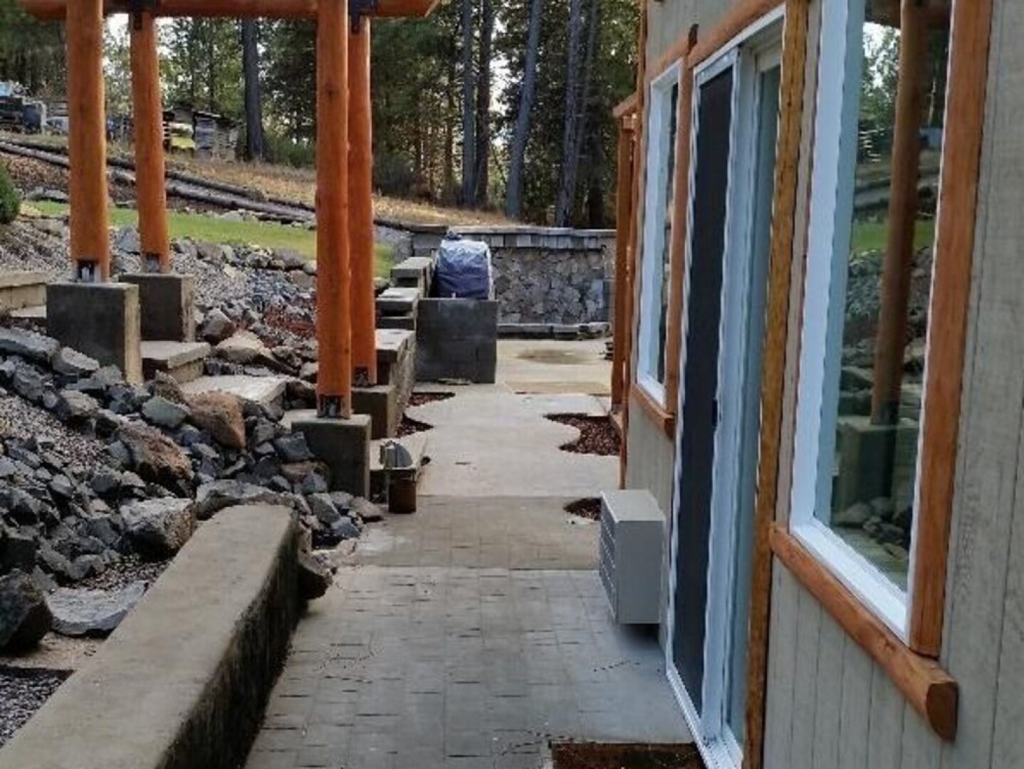 Crater Lake Inn & Retreat