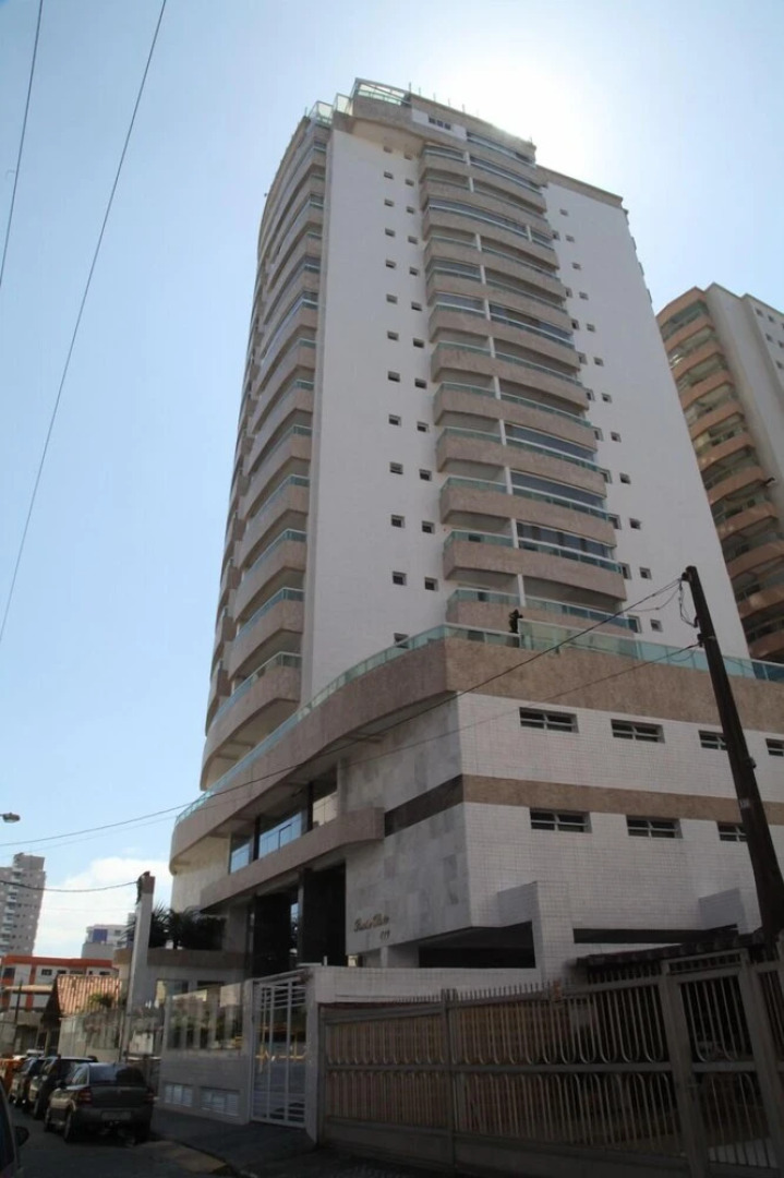 100m da Praia Aviação Imperdível