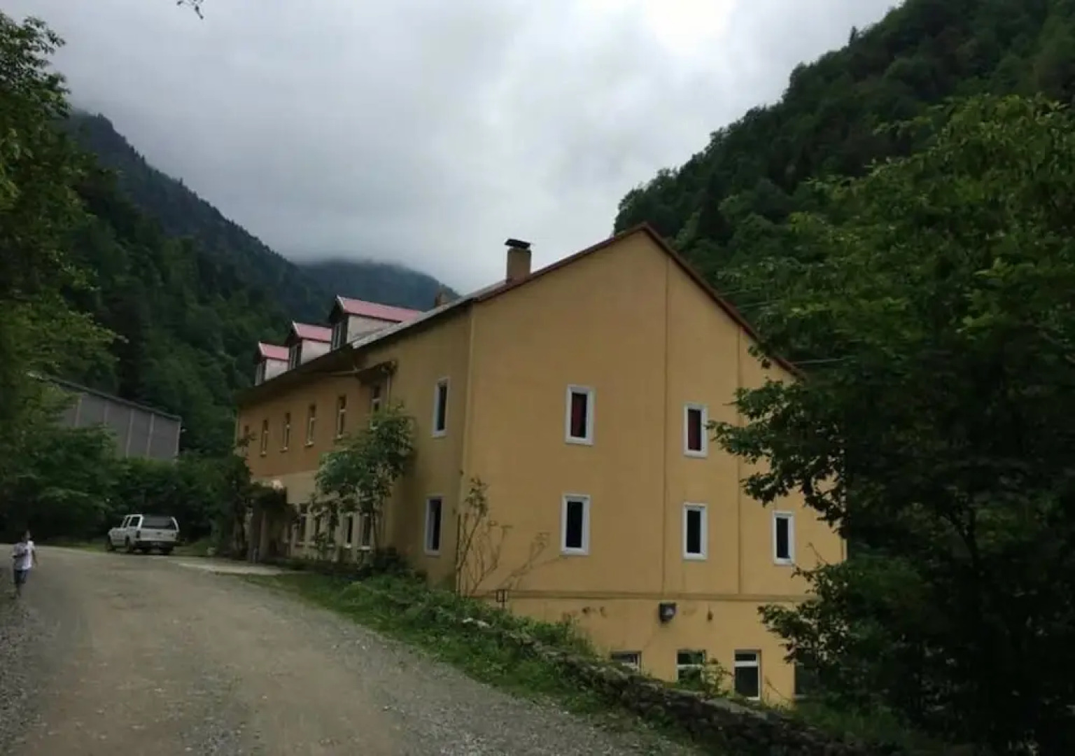 Akarsu Hotel & Restaurant