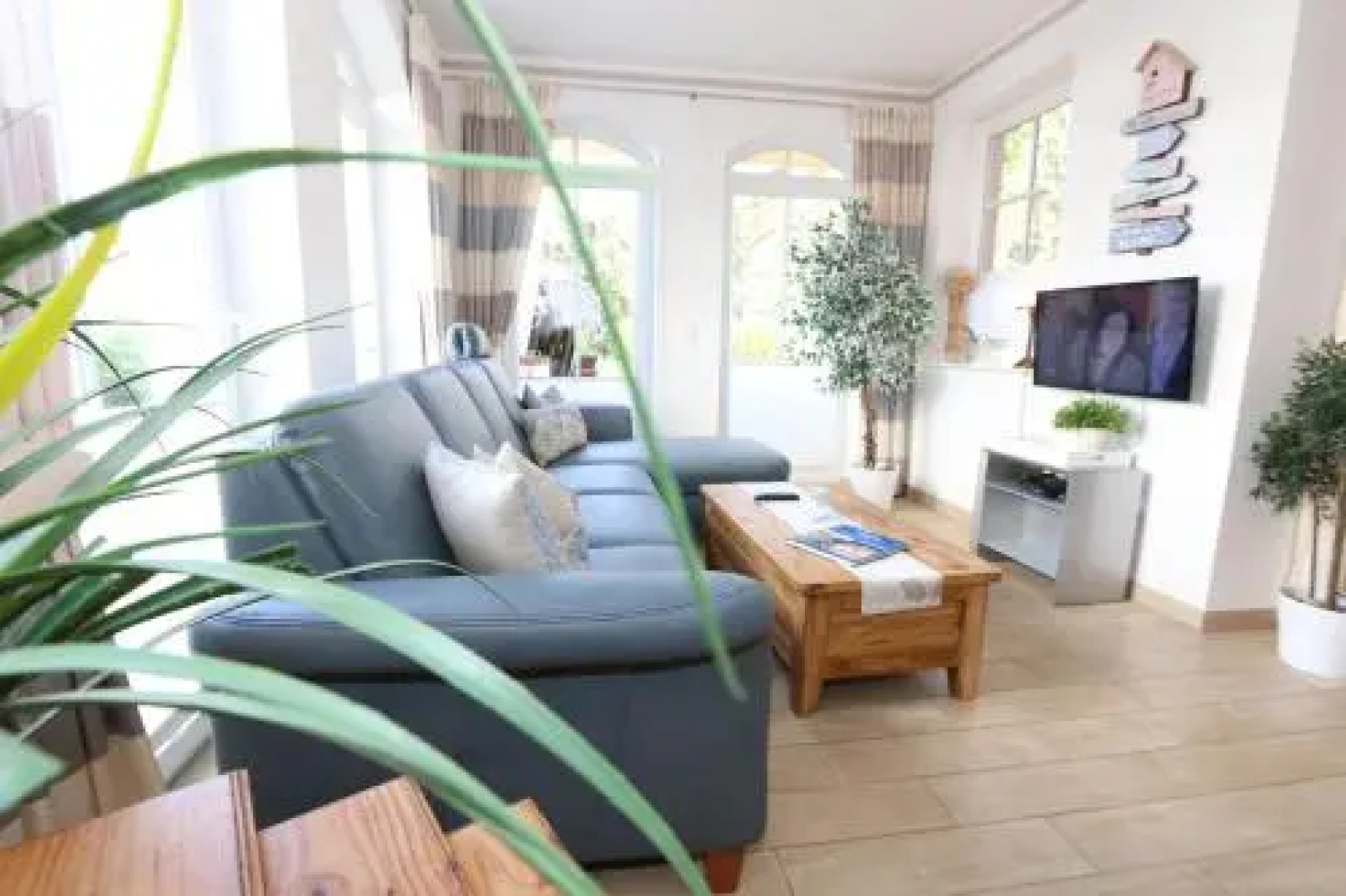 Kurparkresidenz Baabe - Ferienwohnung Meeresgarten mit Terrasse