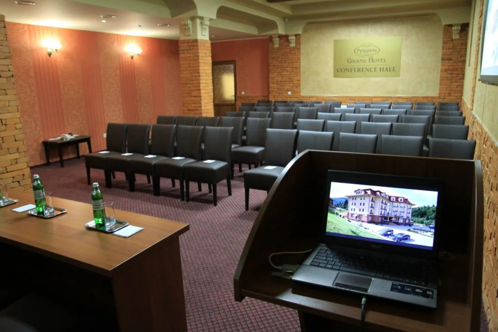 Гранд Отель Пилипец