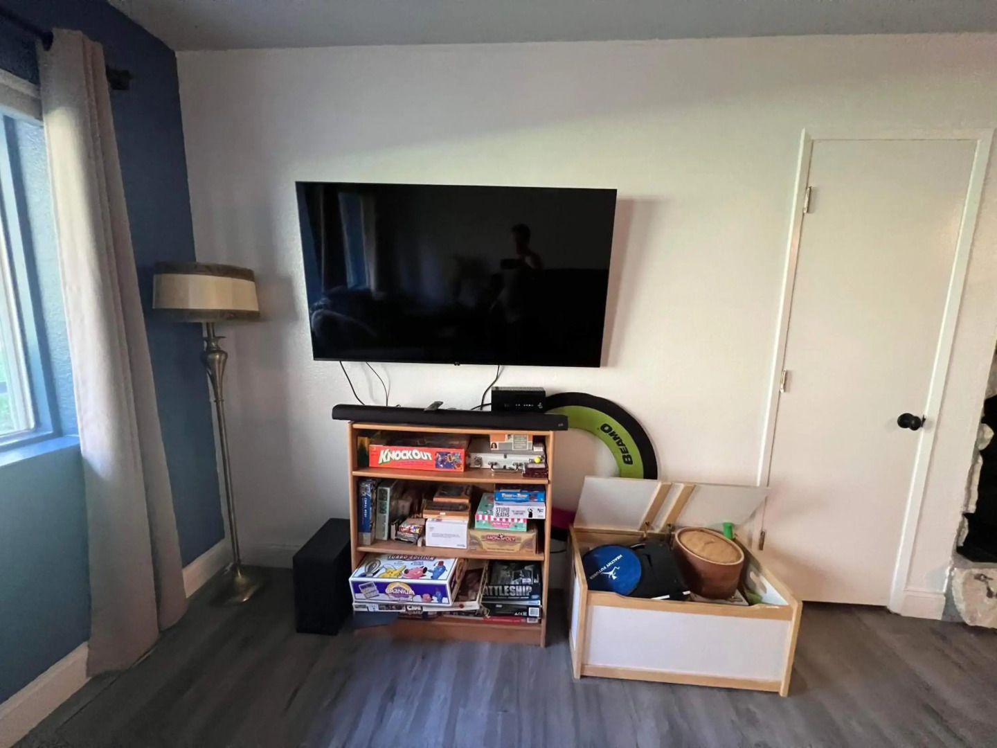 Rustic Girdwood Condo