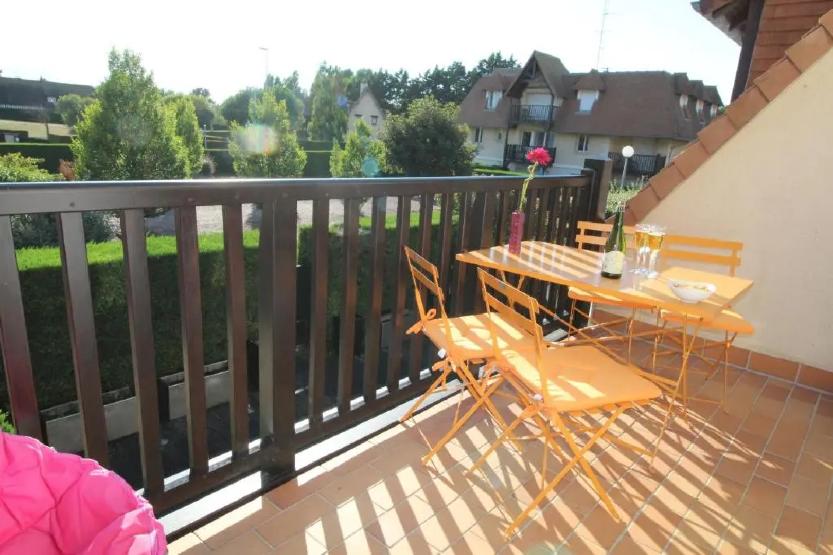 CADRE EXCEPTIONNEL: Duplex Classé 4**** Tennis, Piscine, Parking, Linge inclus, WIFI, Matériel BÉBÉ, proximité CENTRE