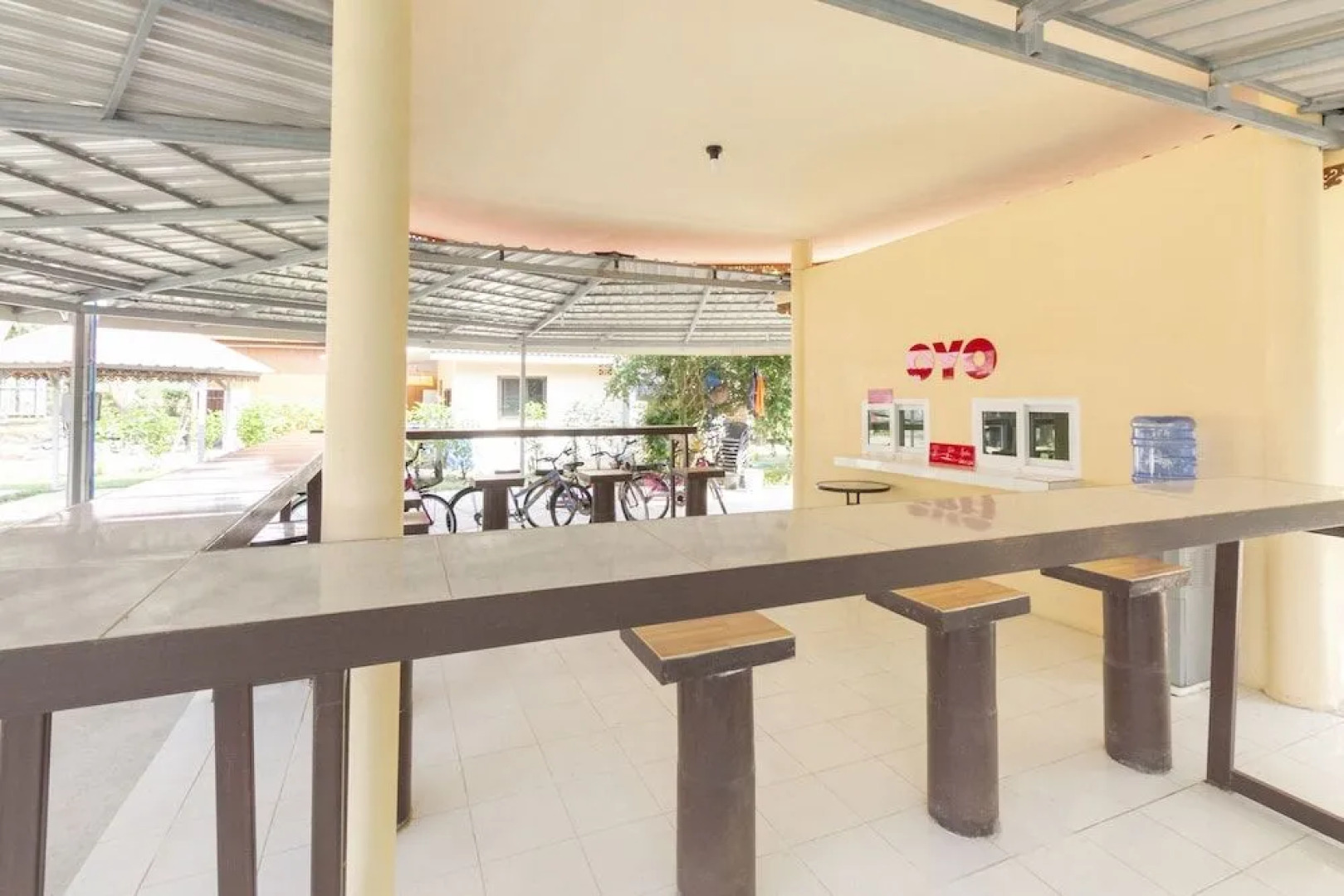 OYO 75359 Thaiburi Thara Resort